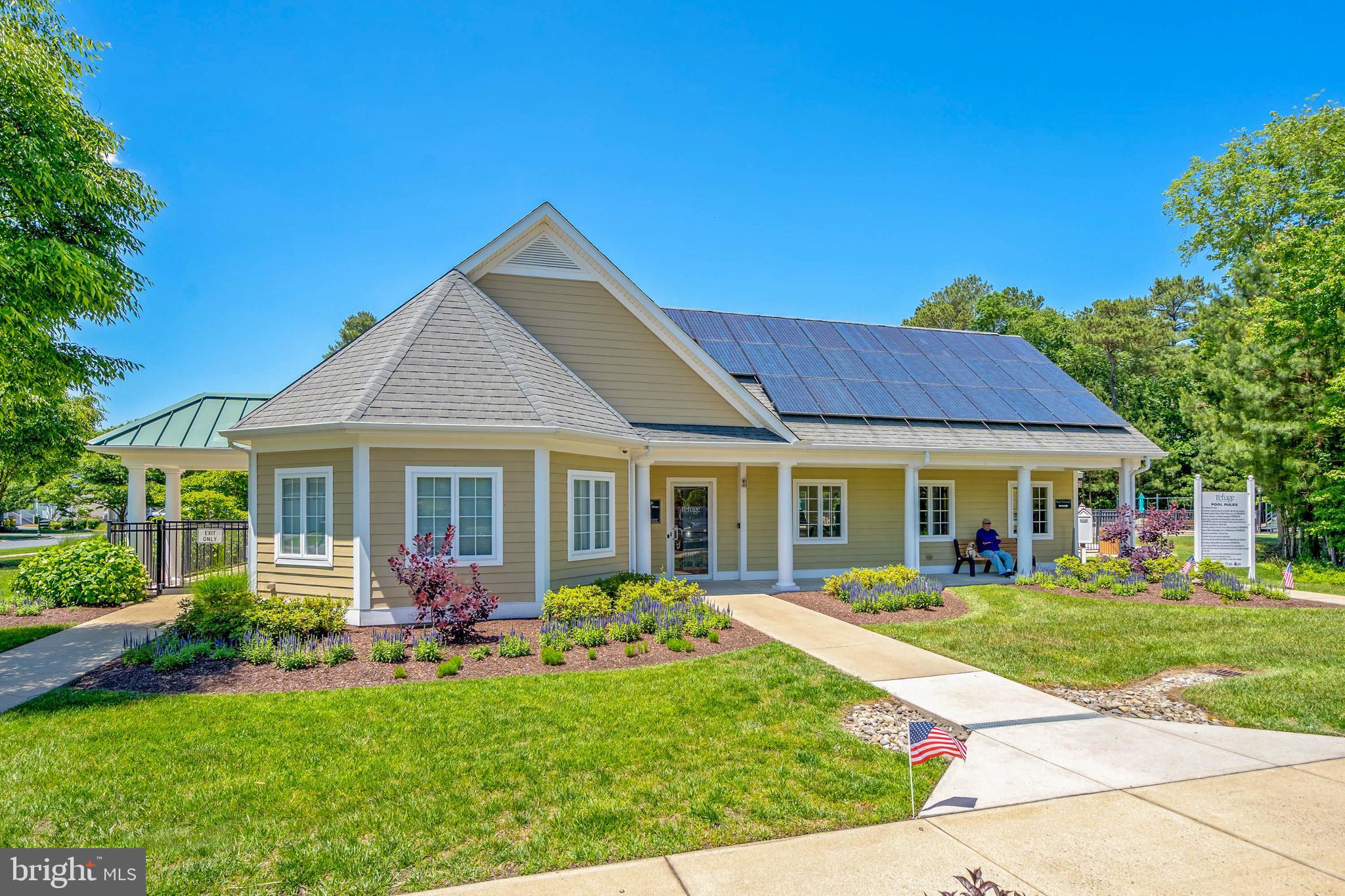 REFUGE AT DIRICKSON CREEK - Residential
