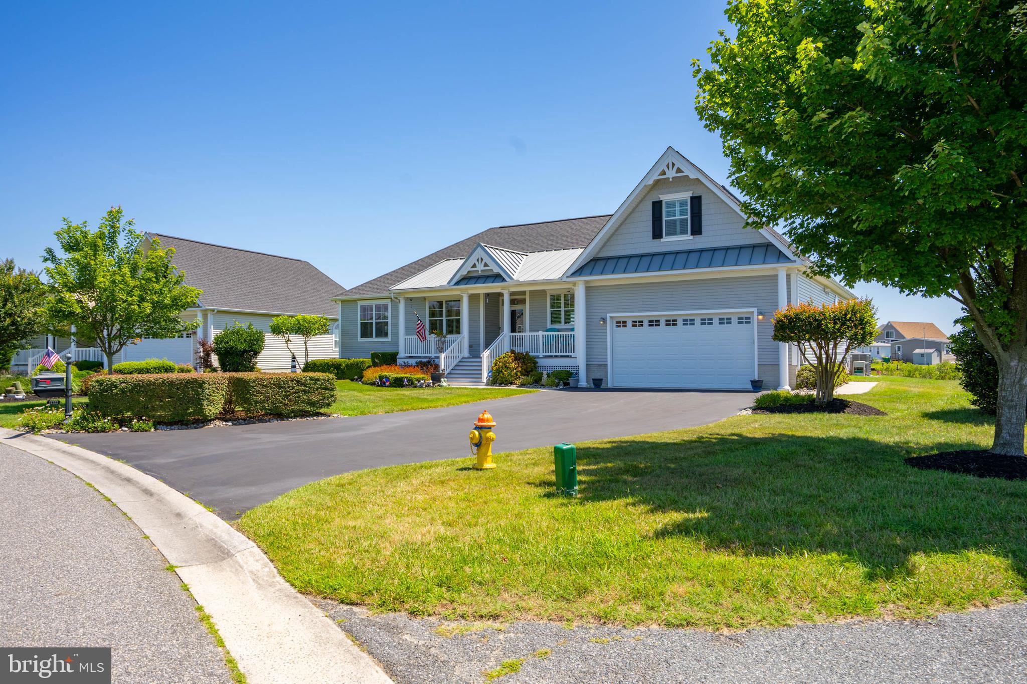 REFUGE AT DIRICKSON CREEK - Residential