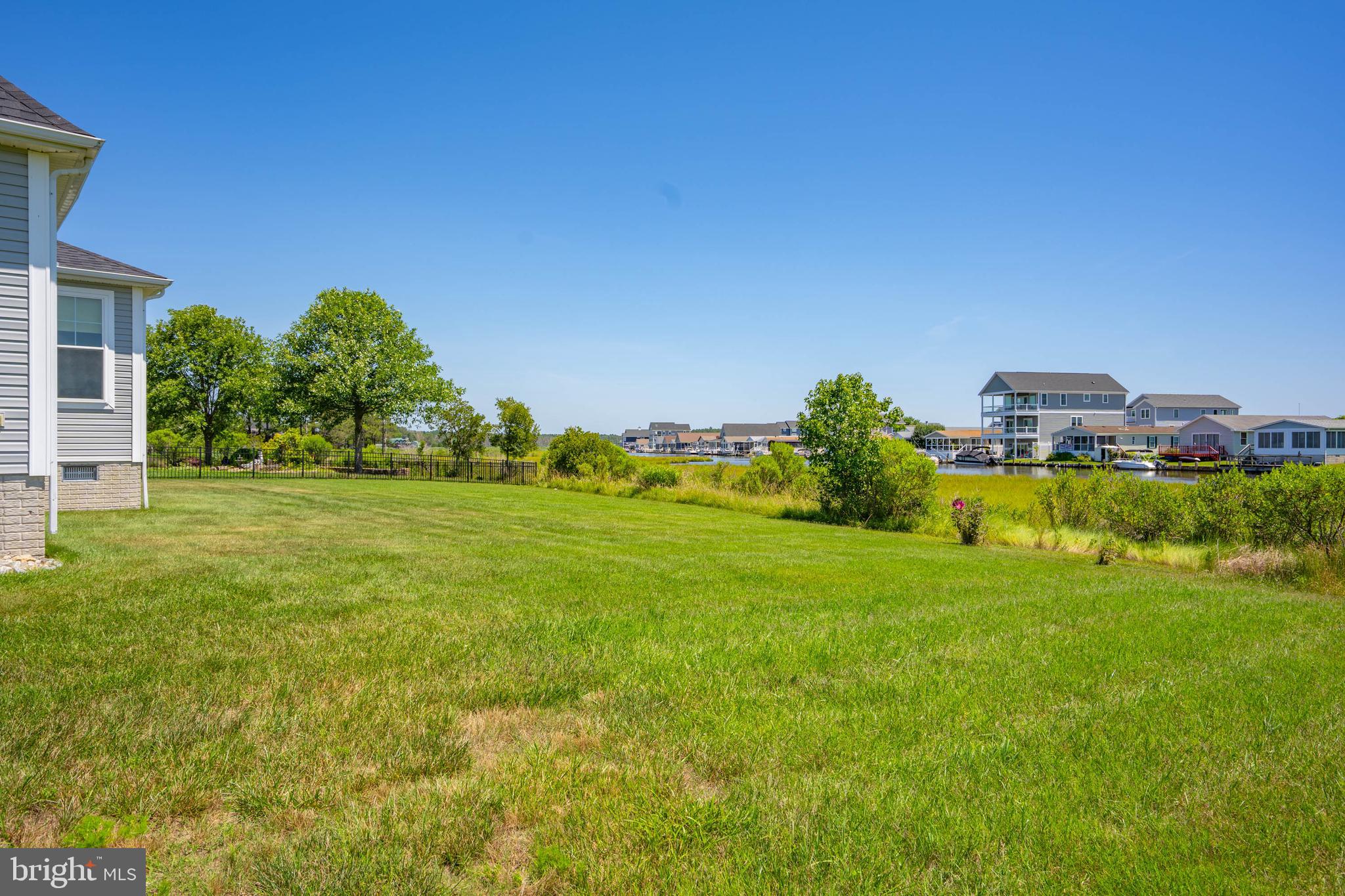 REFUGE AT DIRICKSON CREEK - Residential