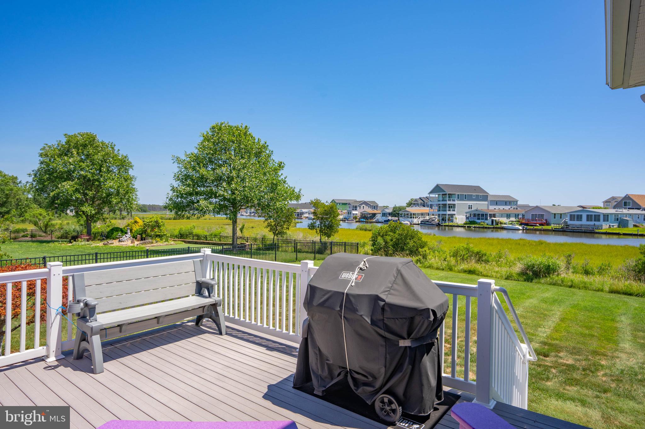 REFUGE AT DIRICKSON CREEK - Residential