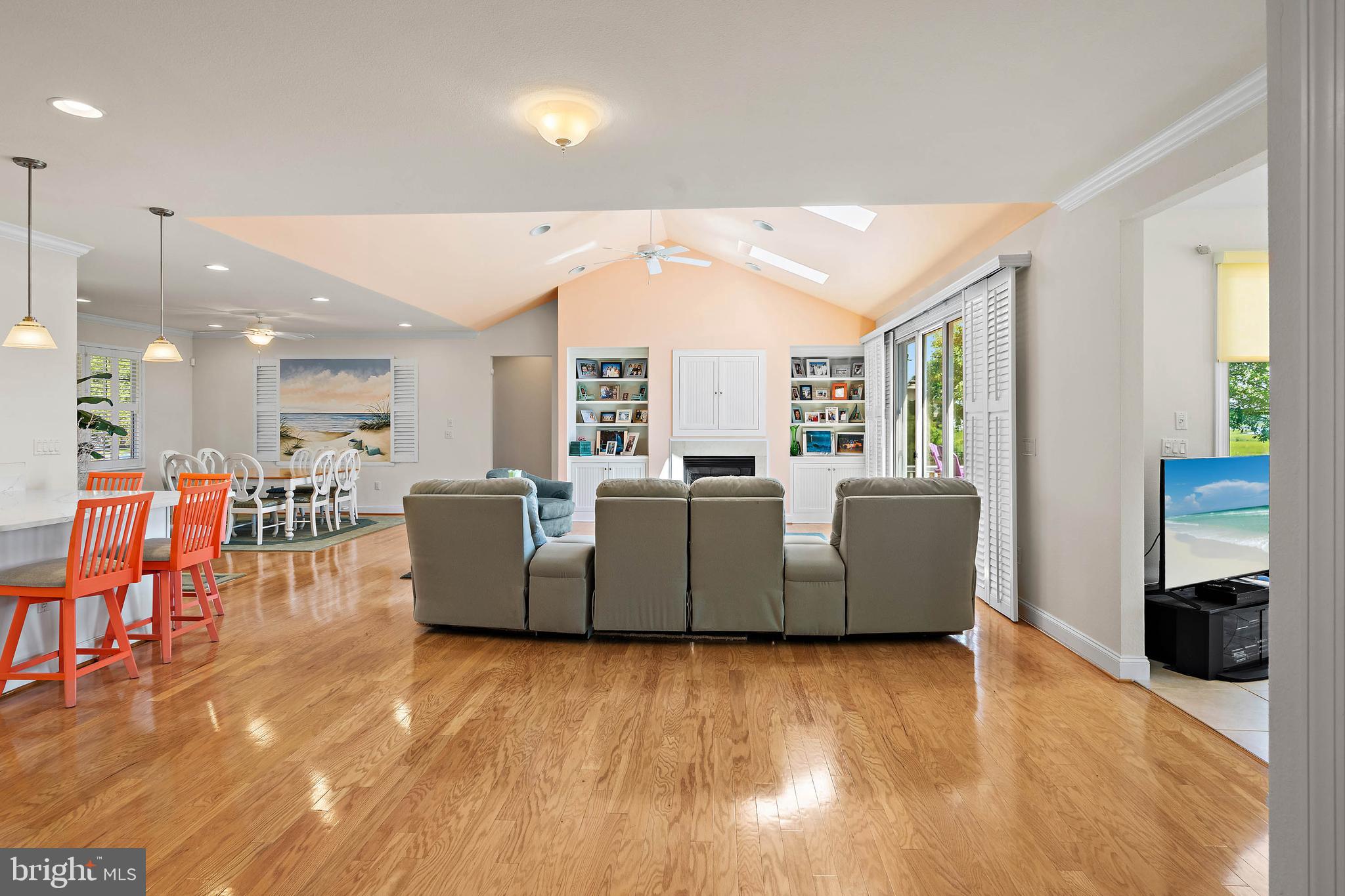 REFUGE AT DIRICKSON CREEK - Residential
