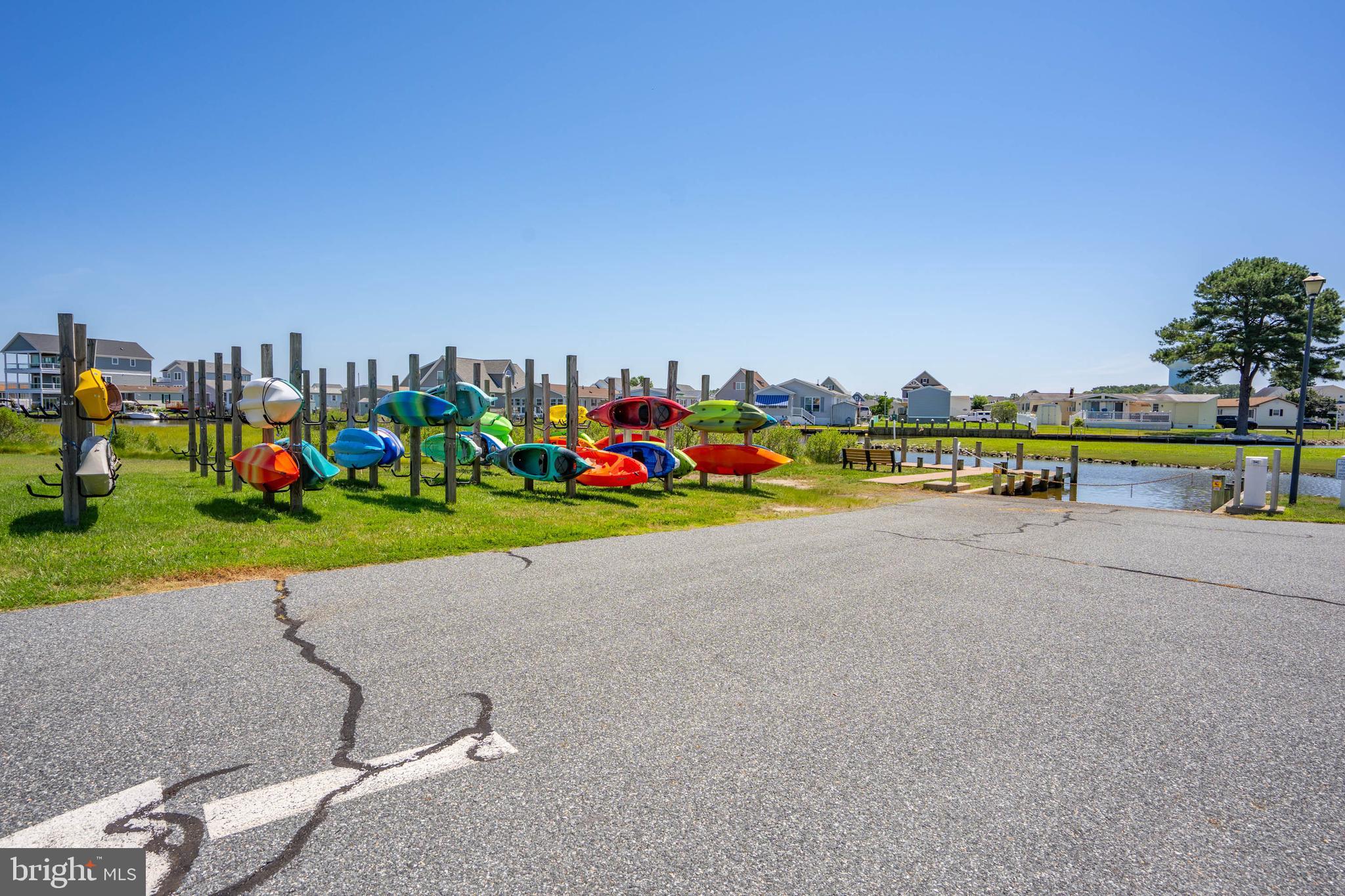 REFUGE AT DIRICKSON CREEK - Residential