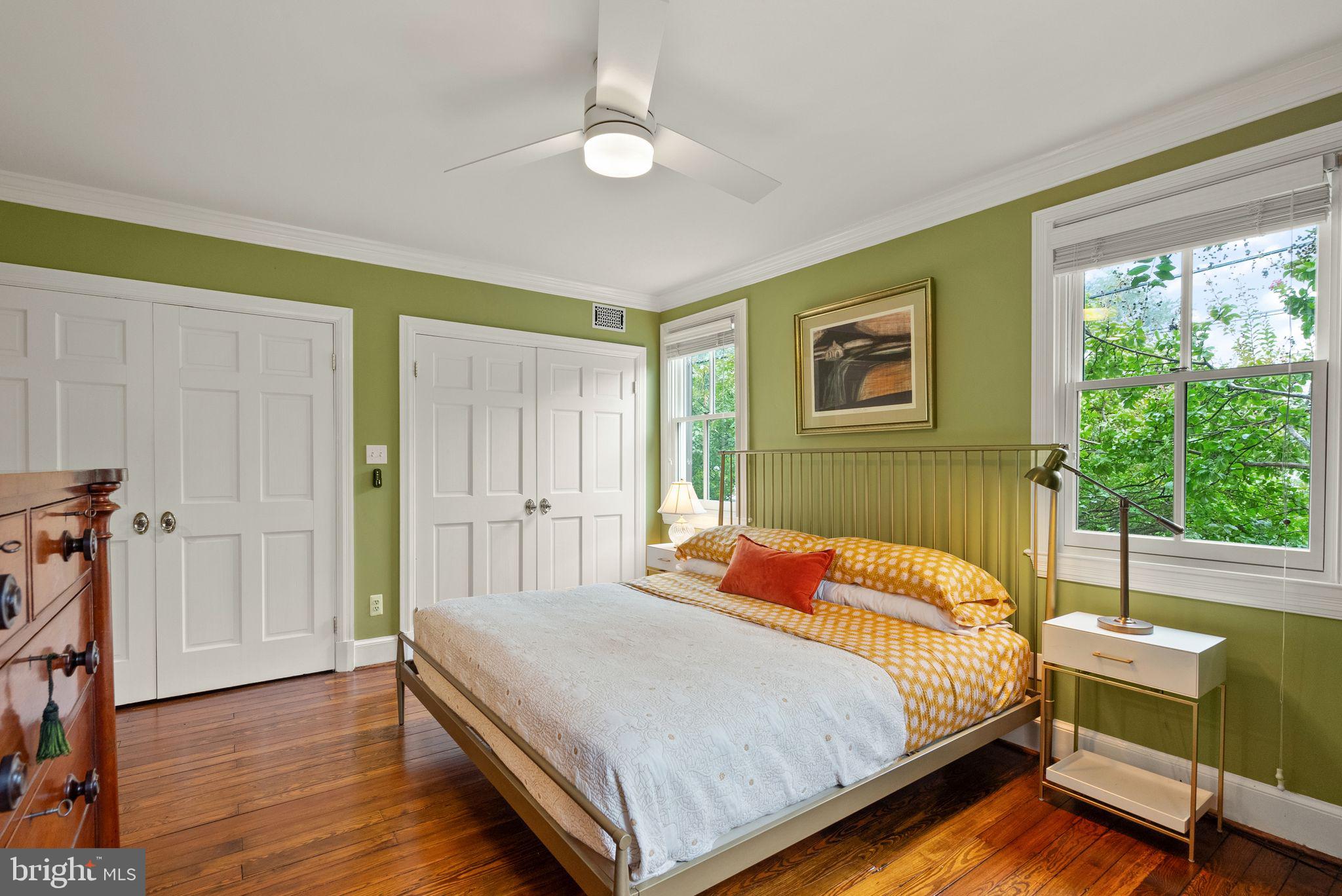 OLD TOWN ALEXANDRIA - Residential