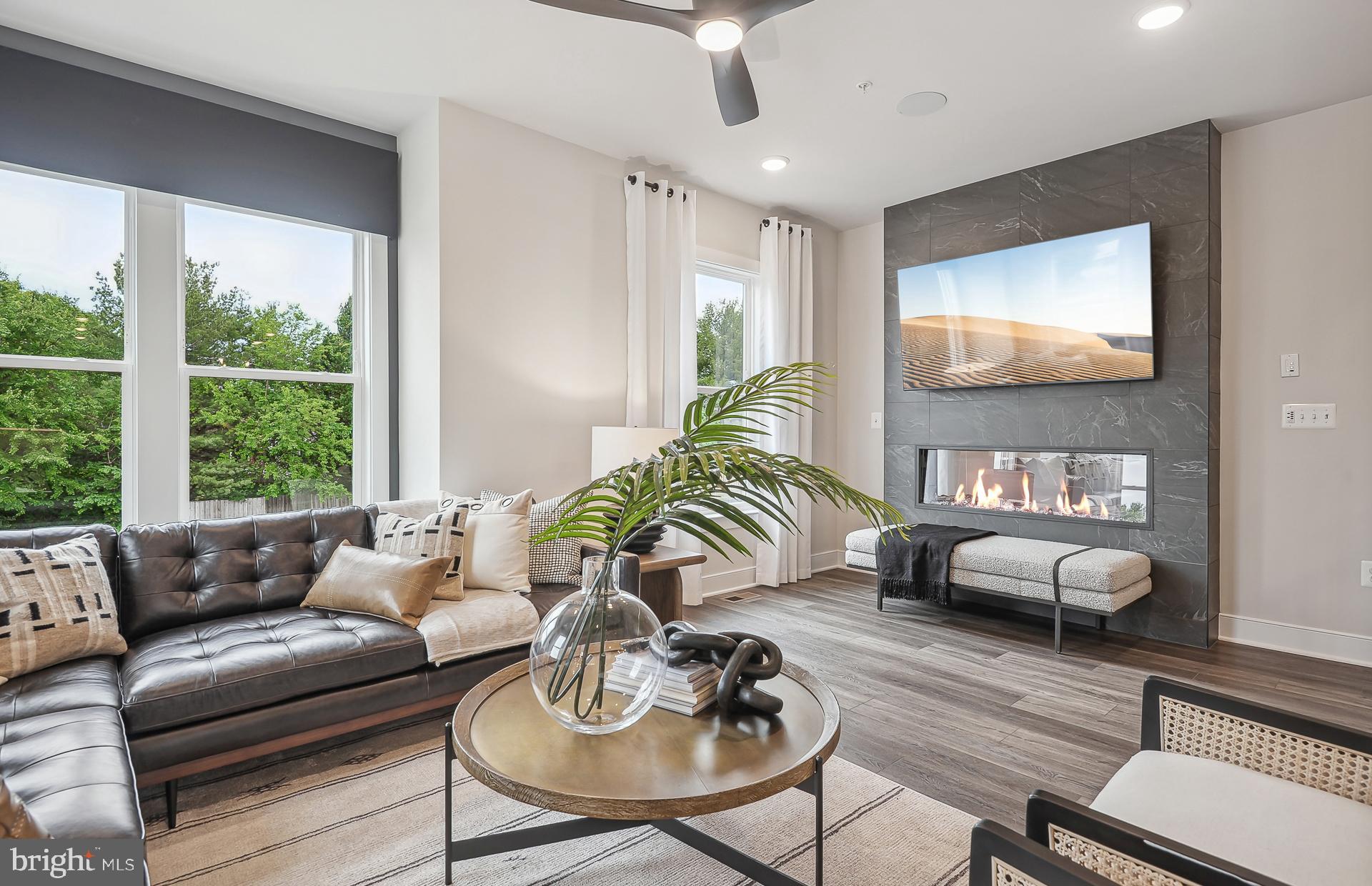 OVERLOOK AT FAIRFAX BOULEVARD - Residential