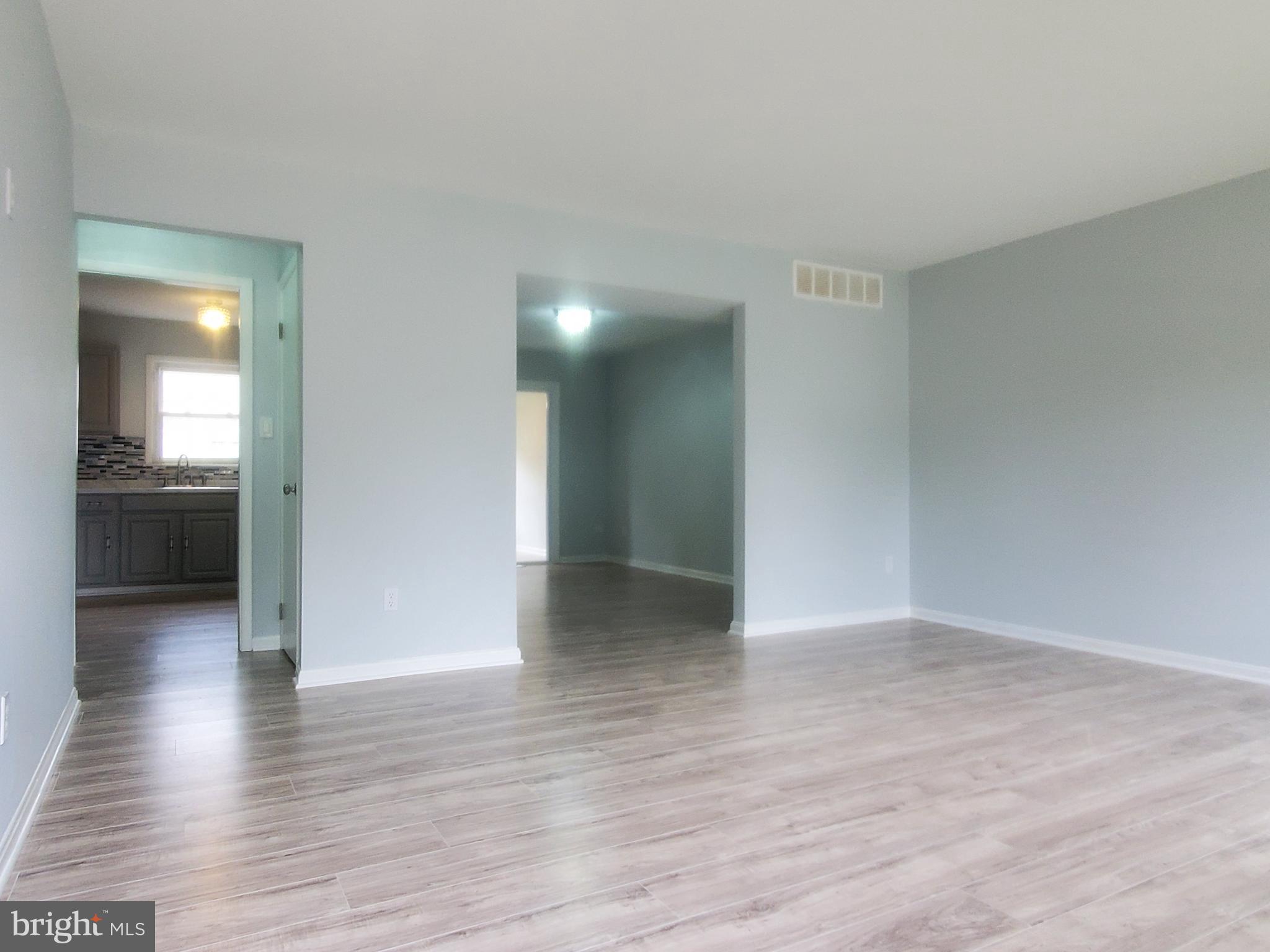 OLDE MILL CONDOMINIUM III - Residential
