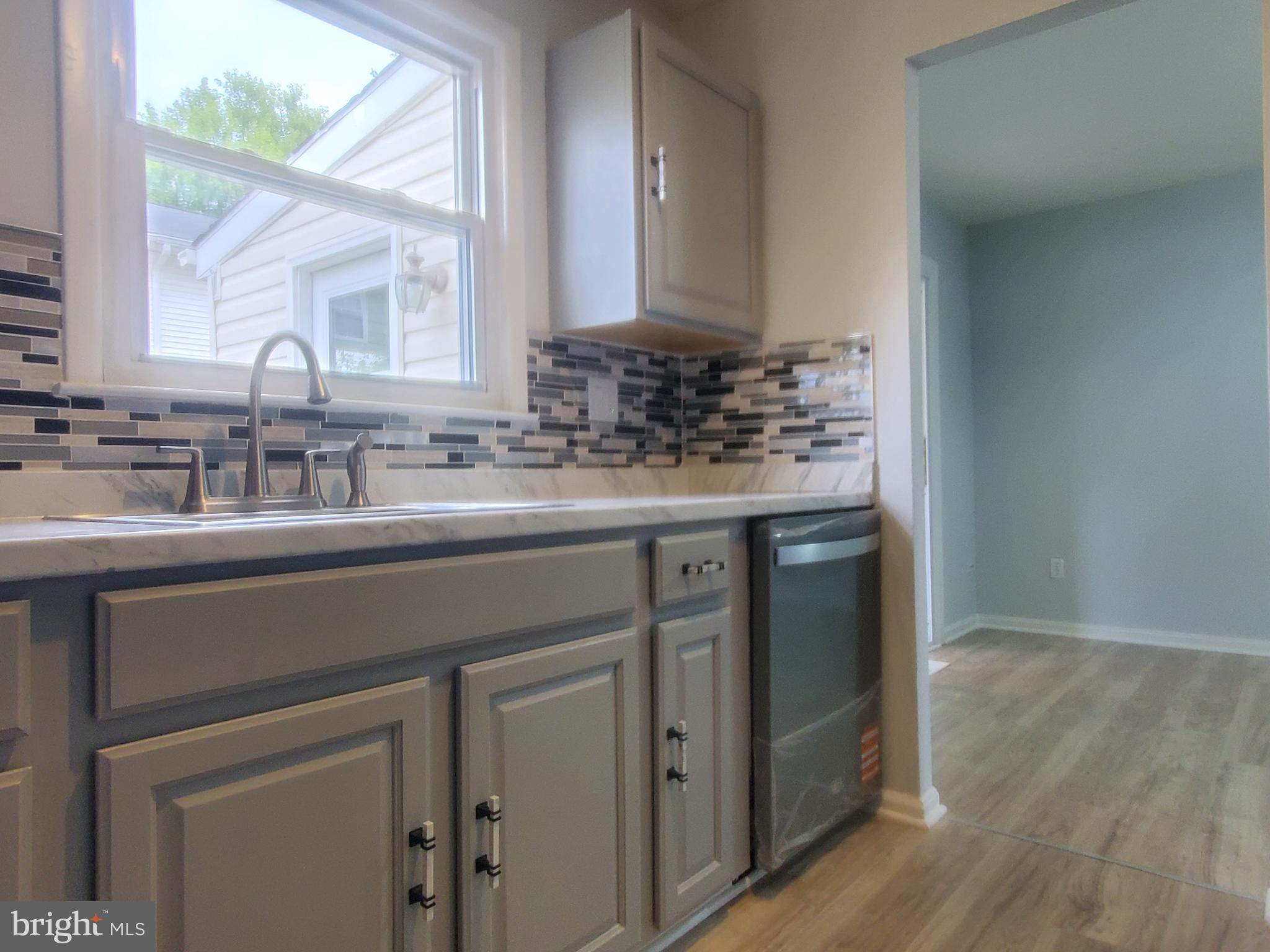 OLDE MILL CONDOMINIUM III - Residential