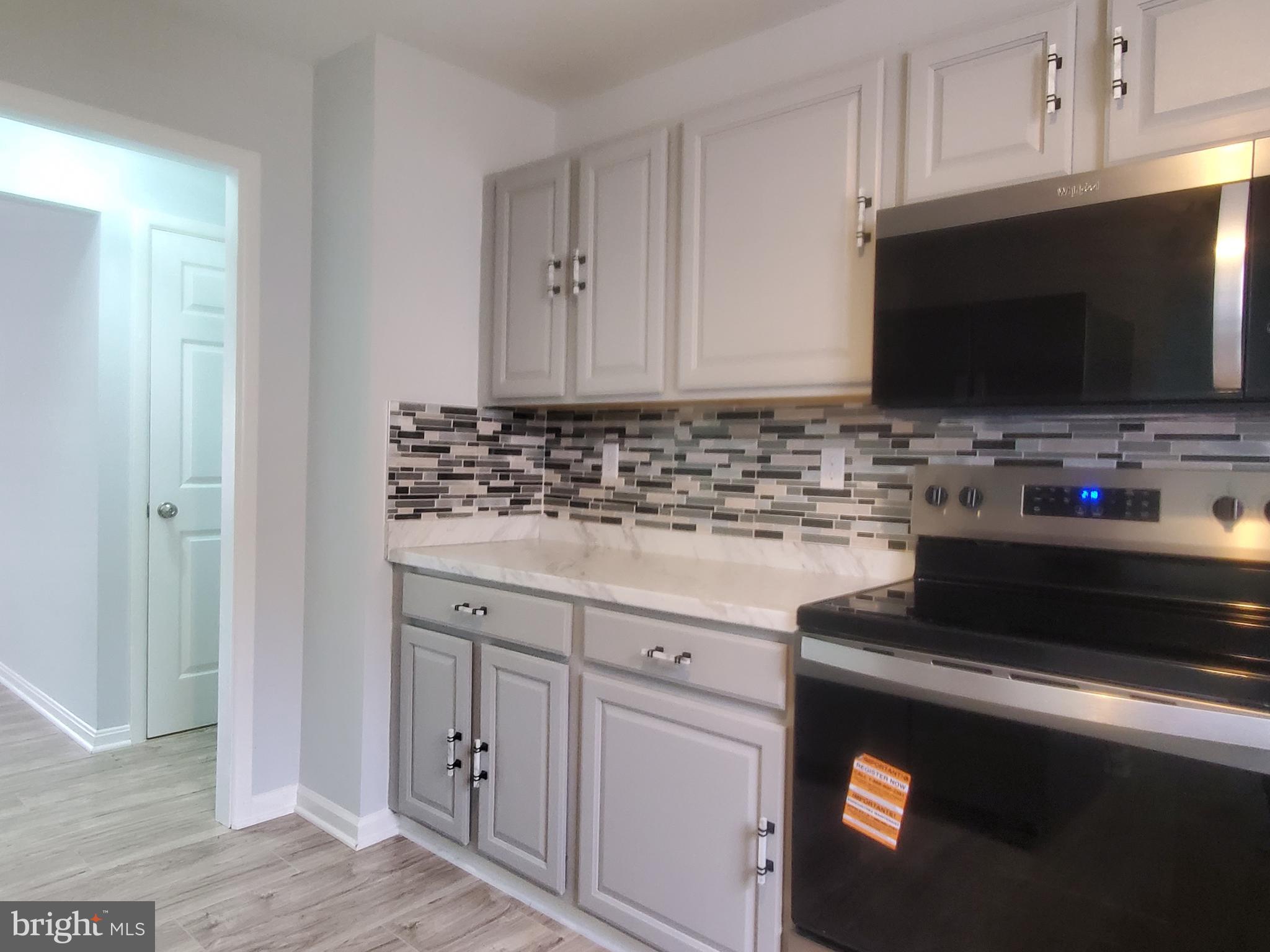 OLDE MILL CONDOMINIUM III - Residential