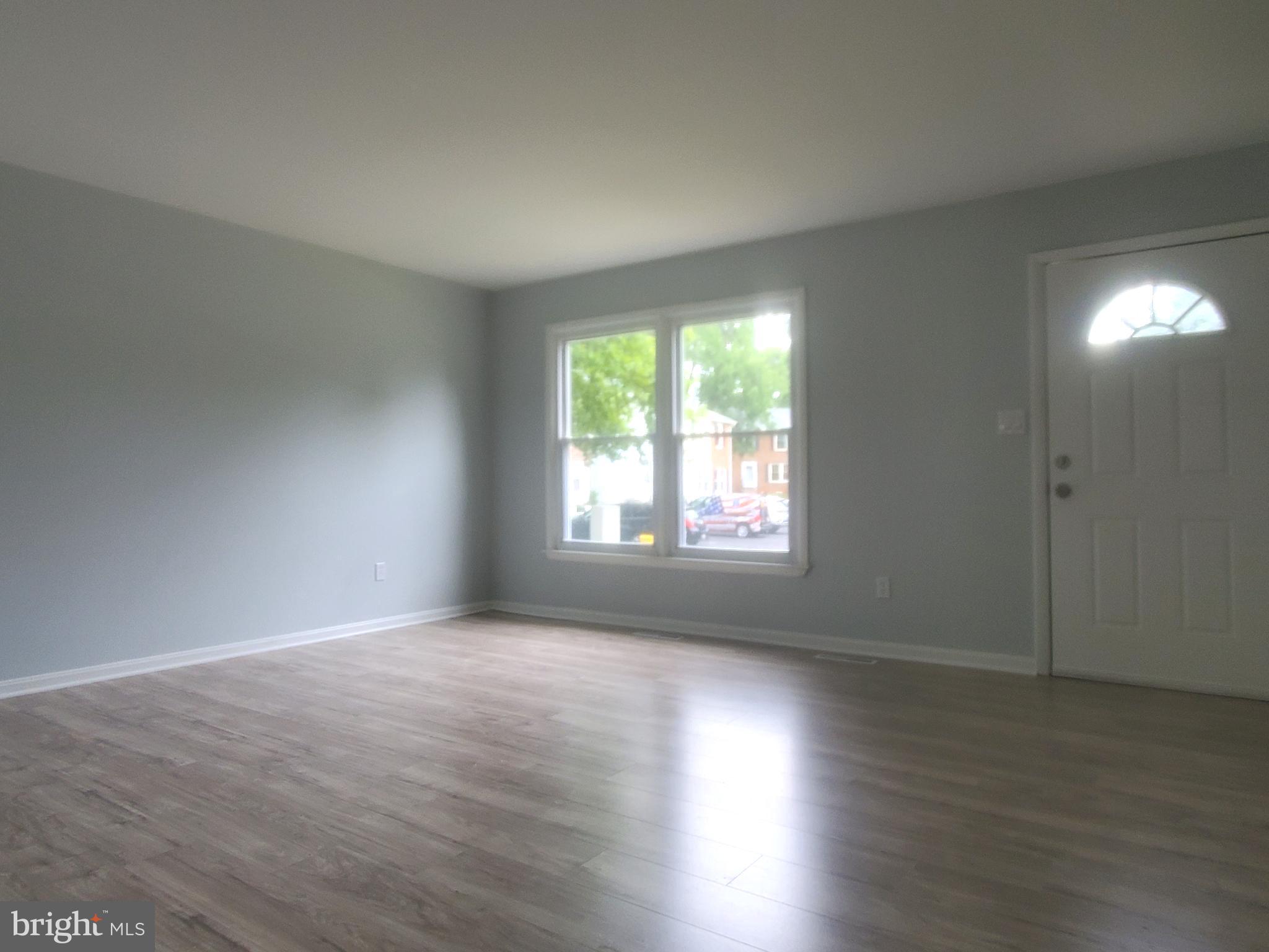 OLDE MILL CONDOMINIUM III - Residential
