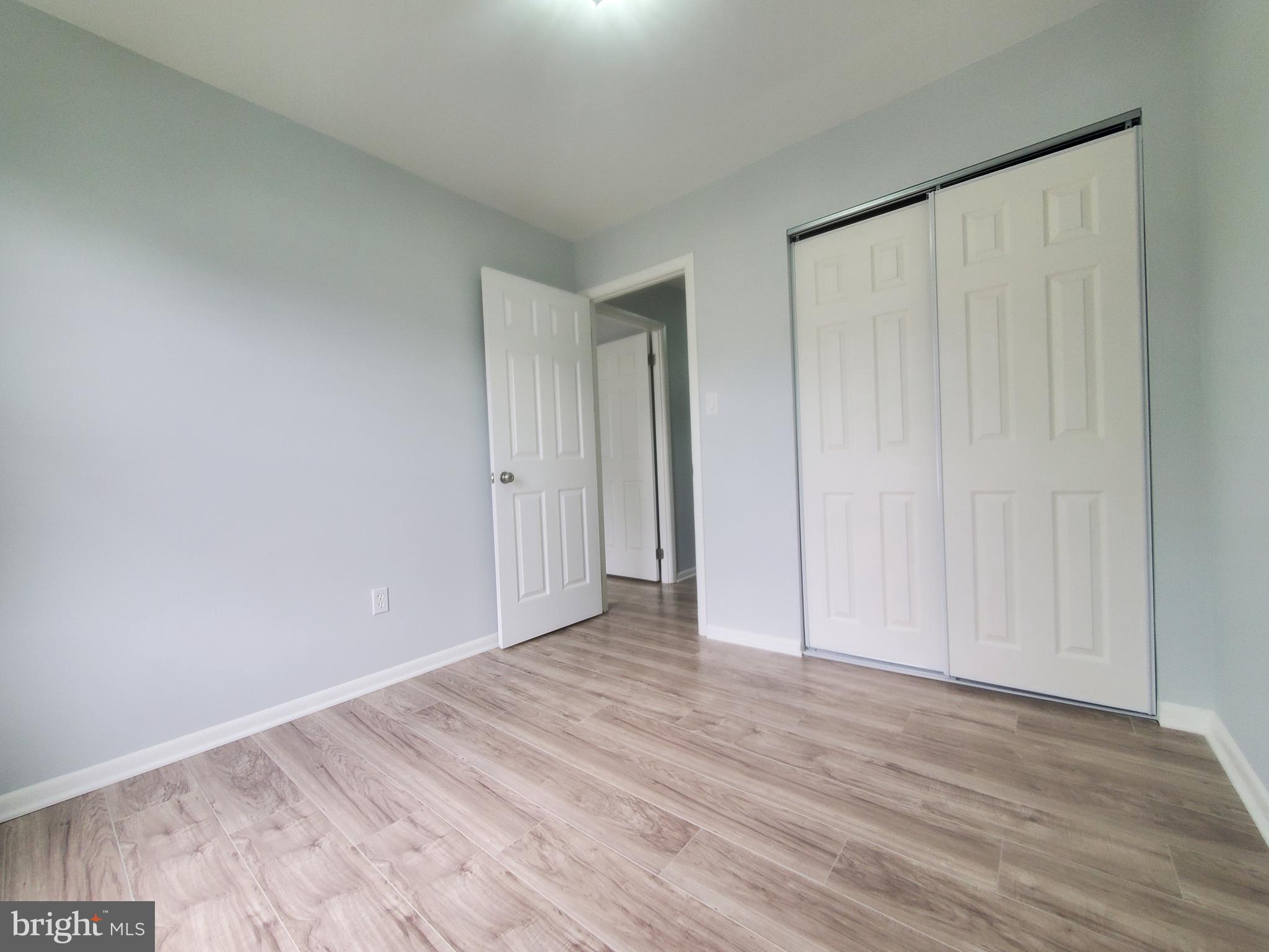 OLDE MILL CONDOMINIUM III - Residential