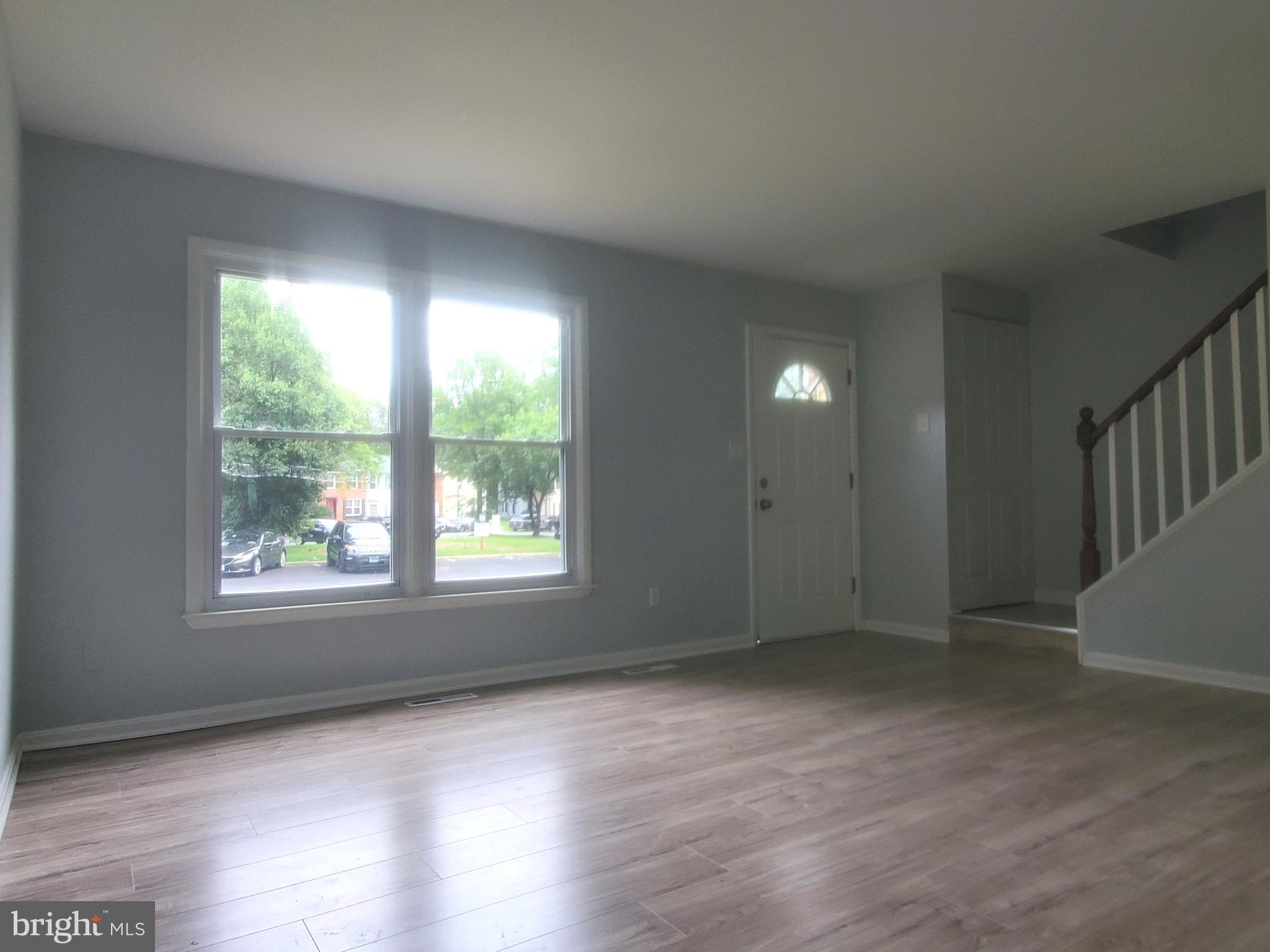 OLDE MILL CONDOMINIUM III - Residential