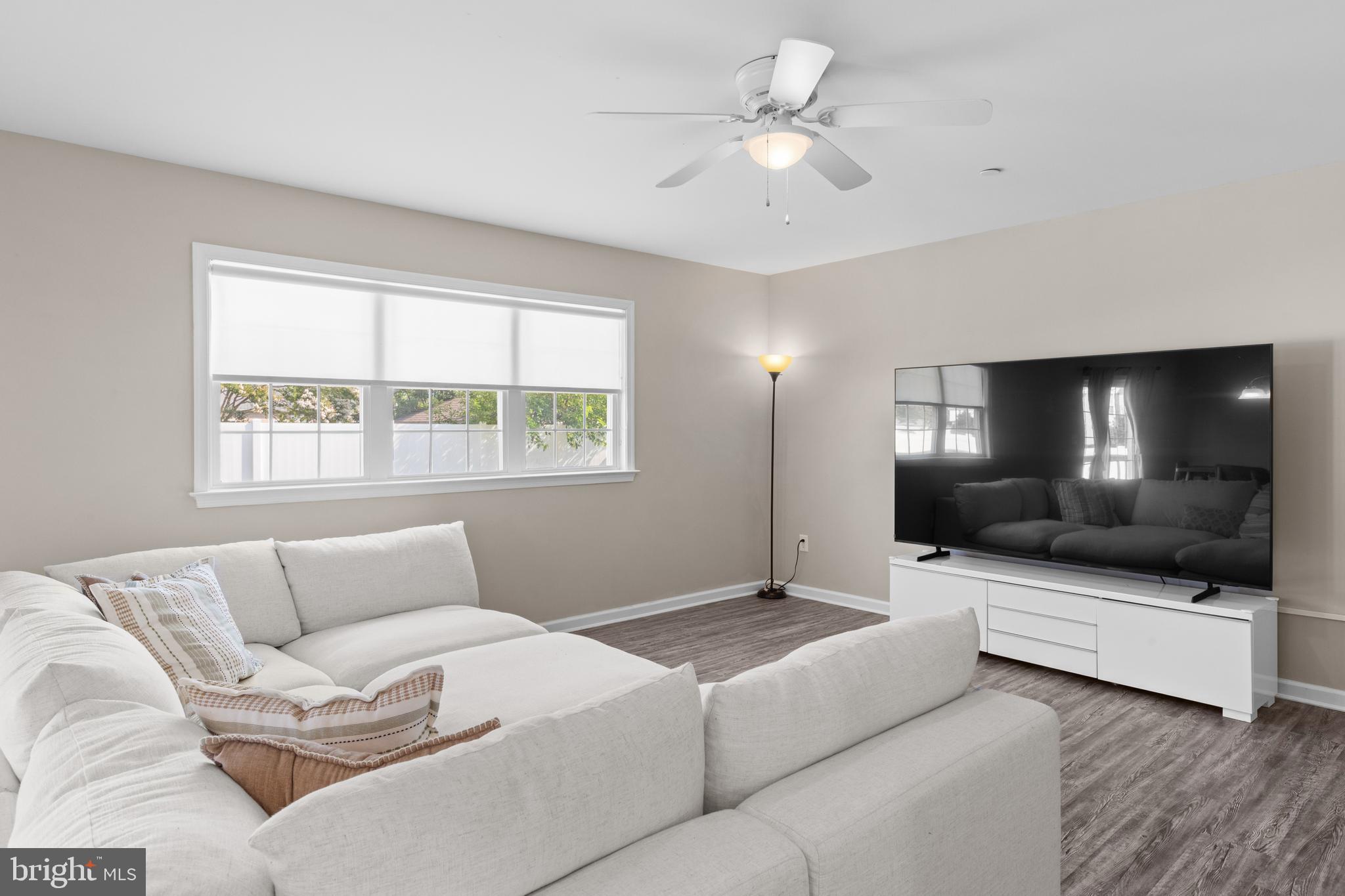 CEDAR COMMONS - Residential