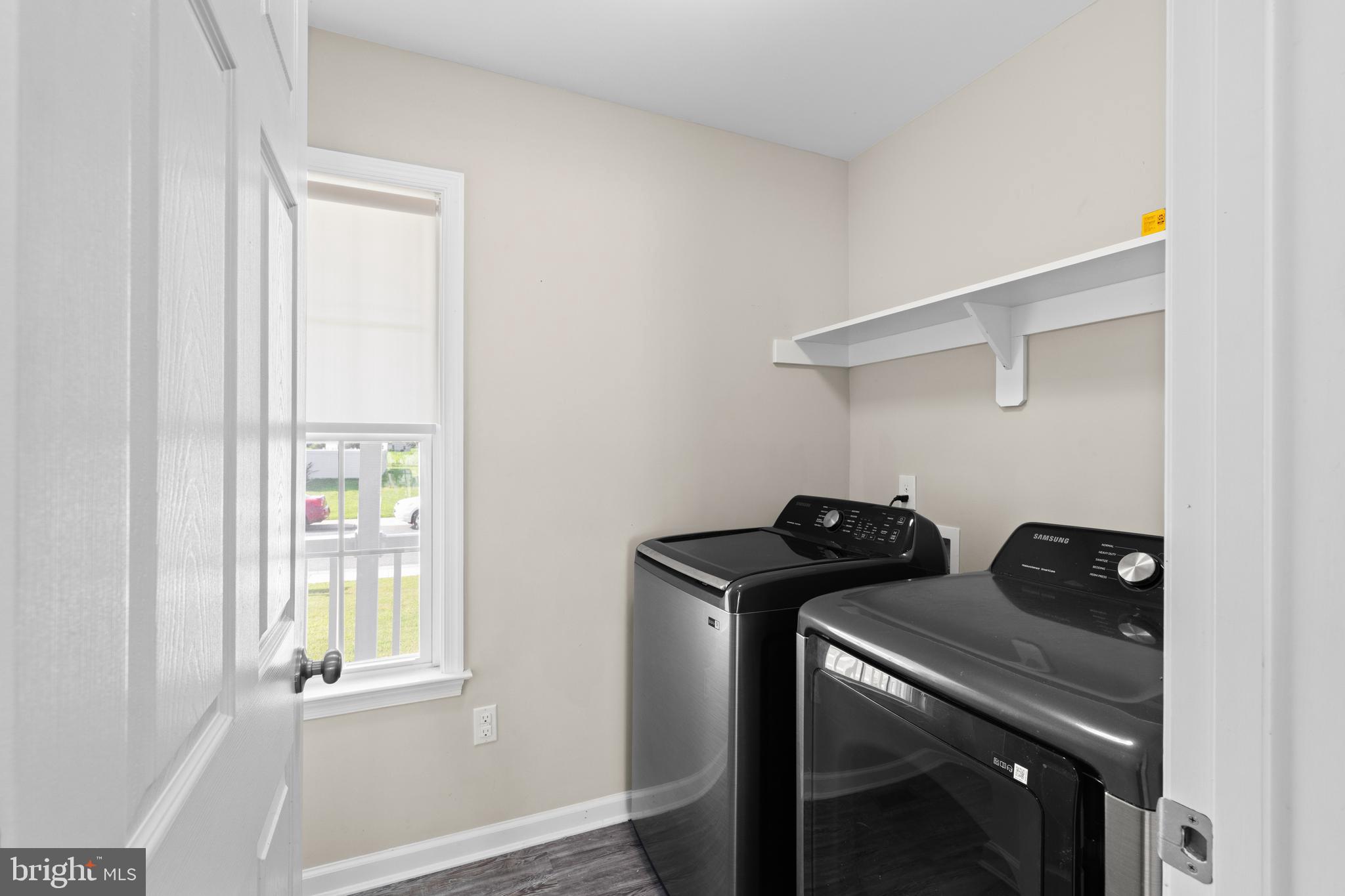 CEDAR COMMONS - Residential