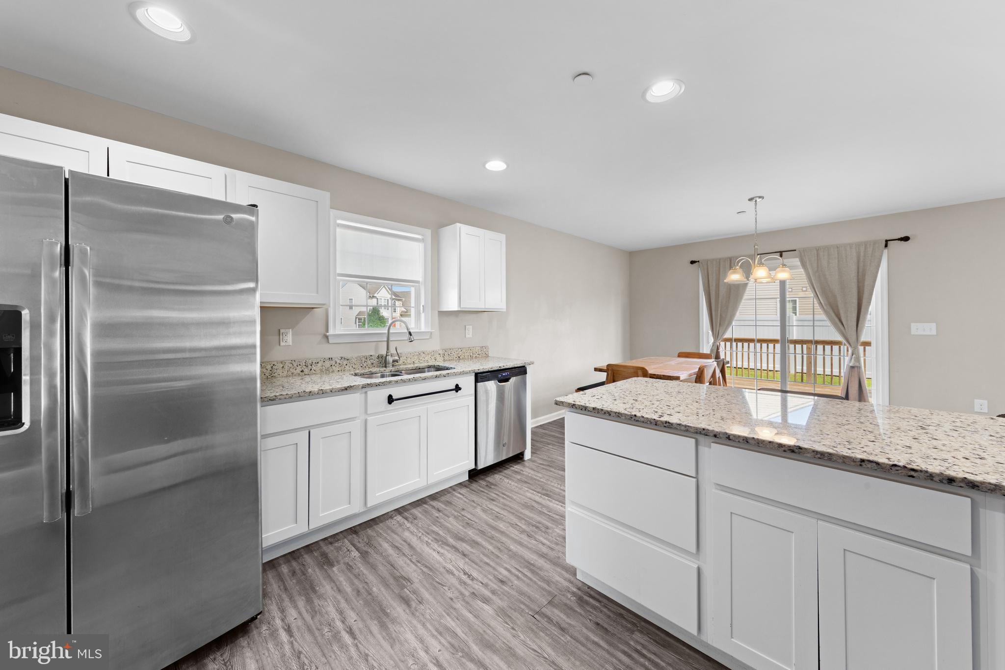 CEDAR COMMONS - Residential
