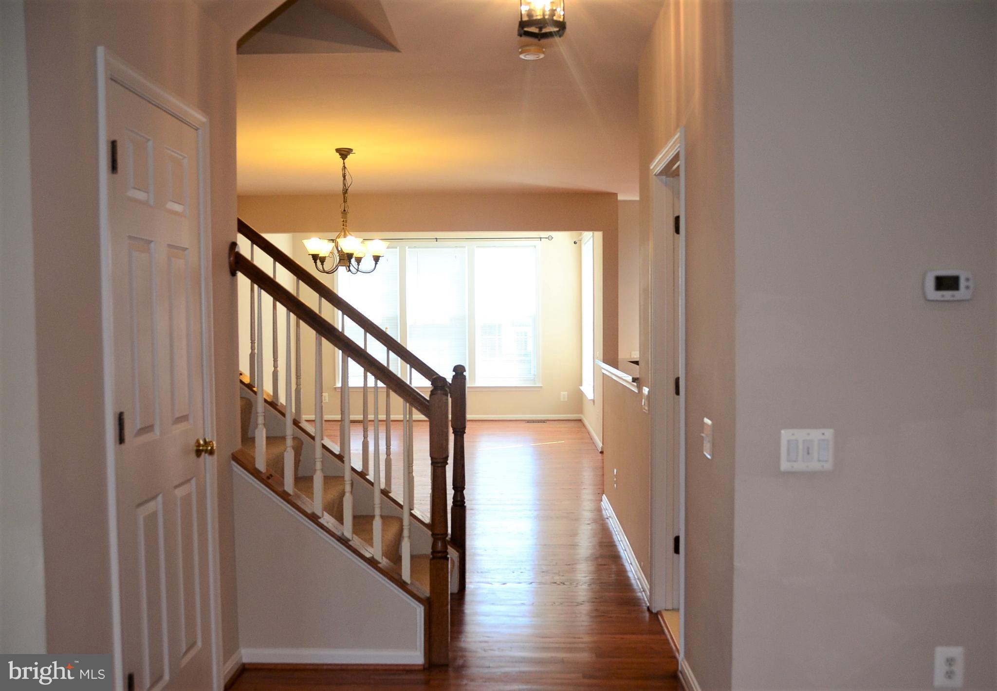 LOUDOUN PARKWAY CENTER - Residential Lease