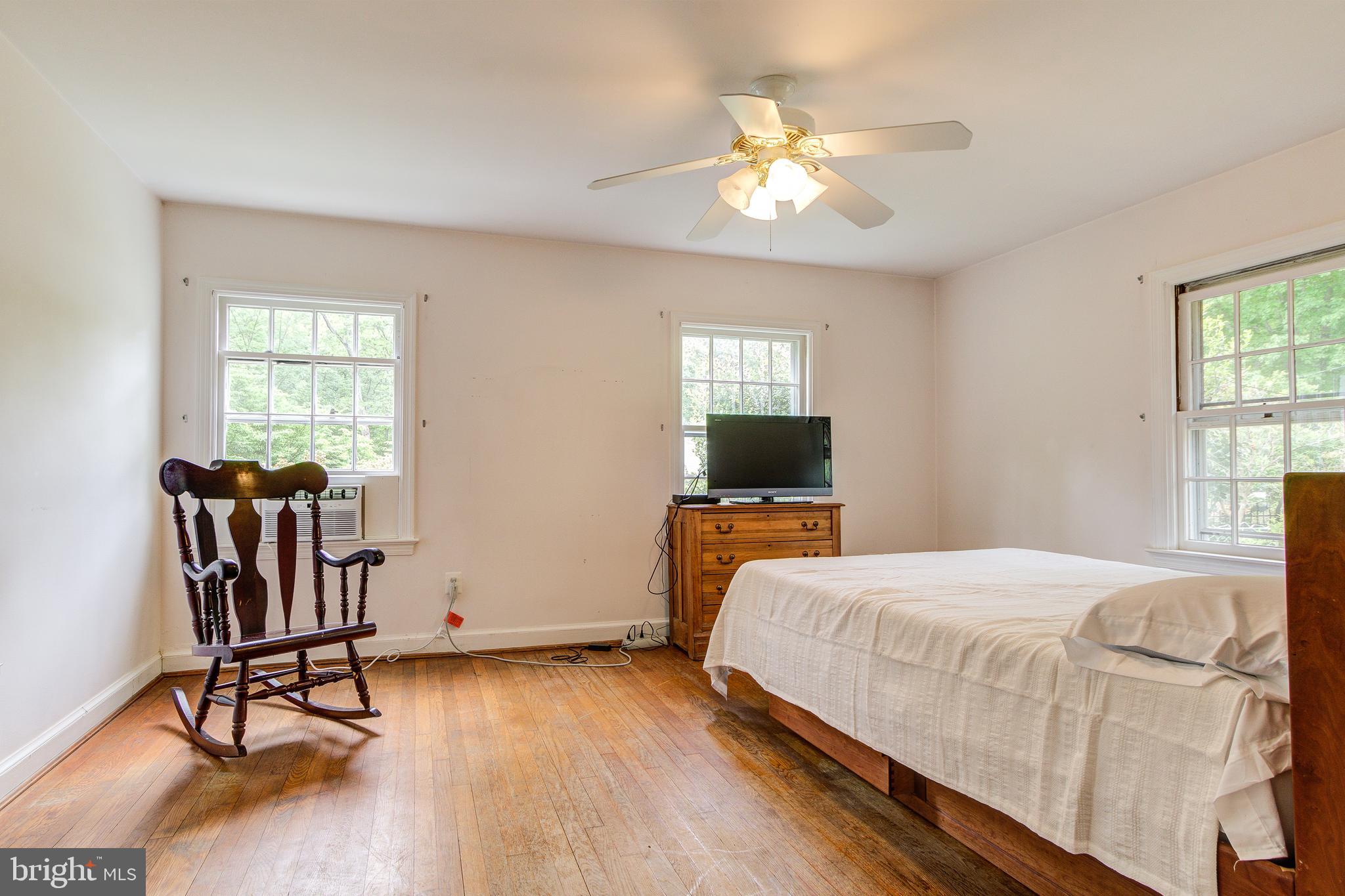 PLEASANT RIDGE - Residential