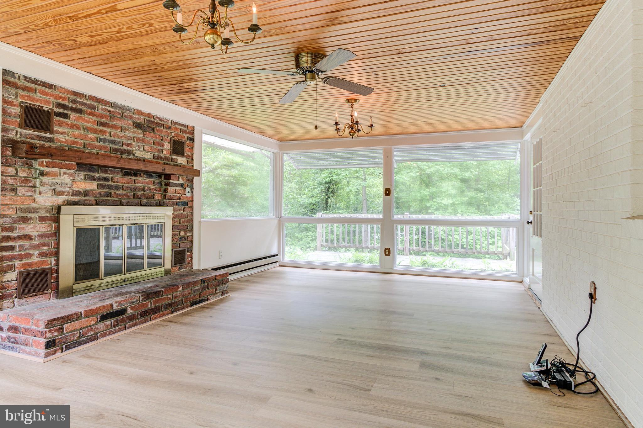 PLEASANT RIDGE - Residential