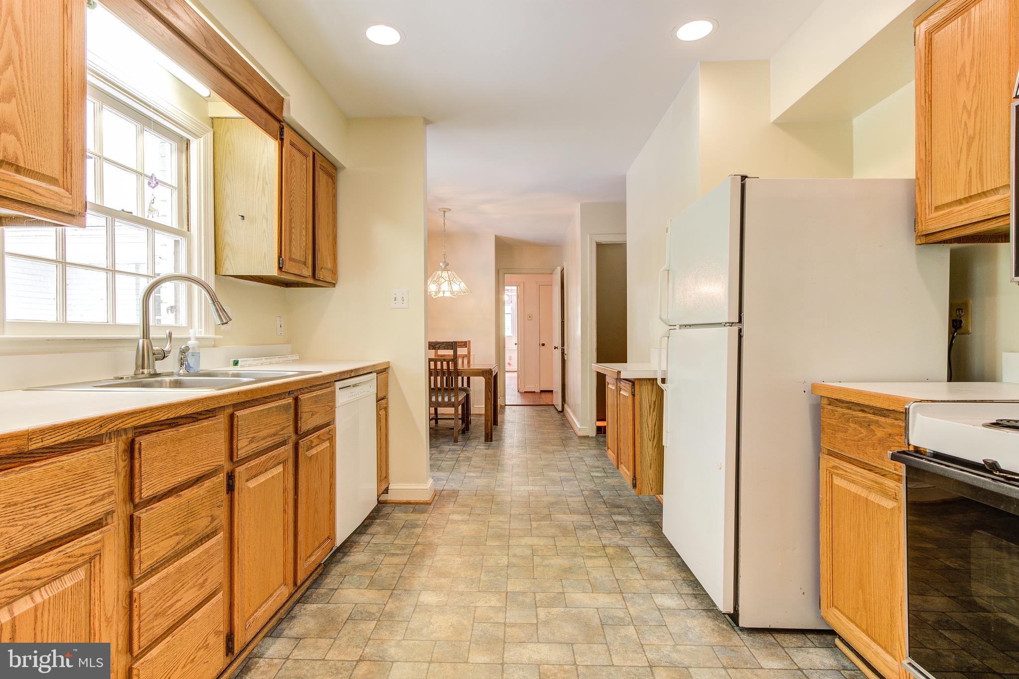 PLEASANT RIDGE - Residential