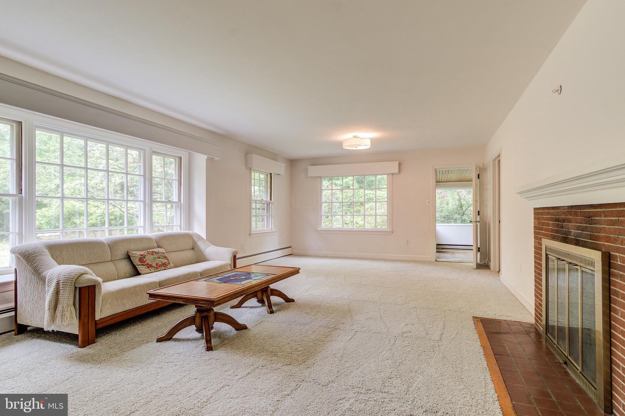 PLEASANT RIDGE - Residential