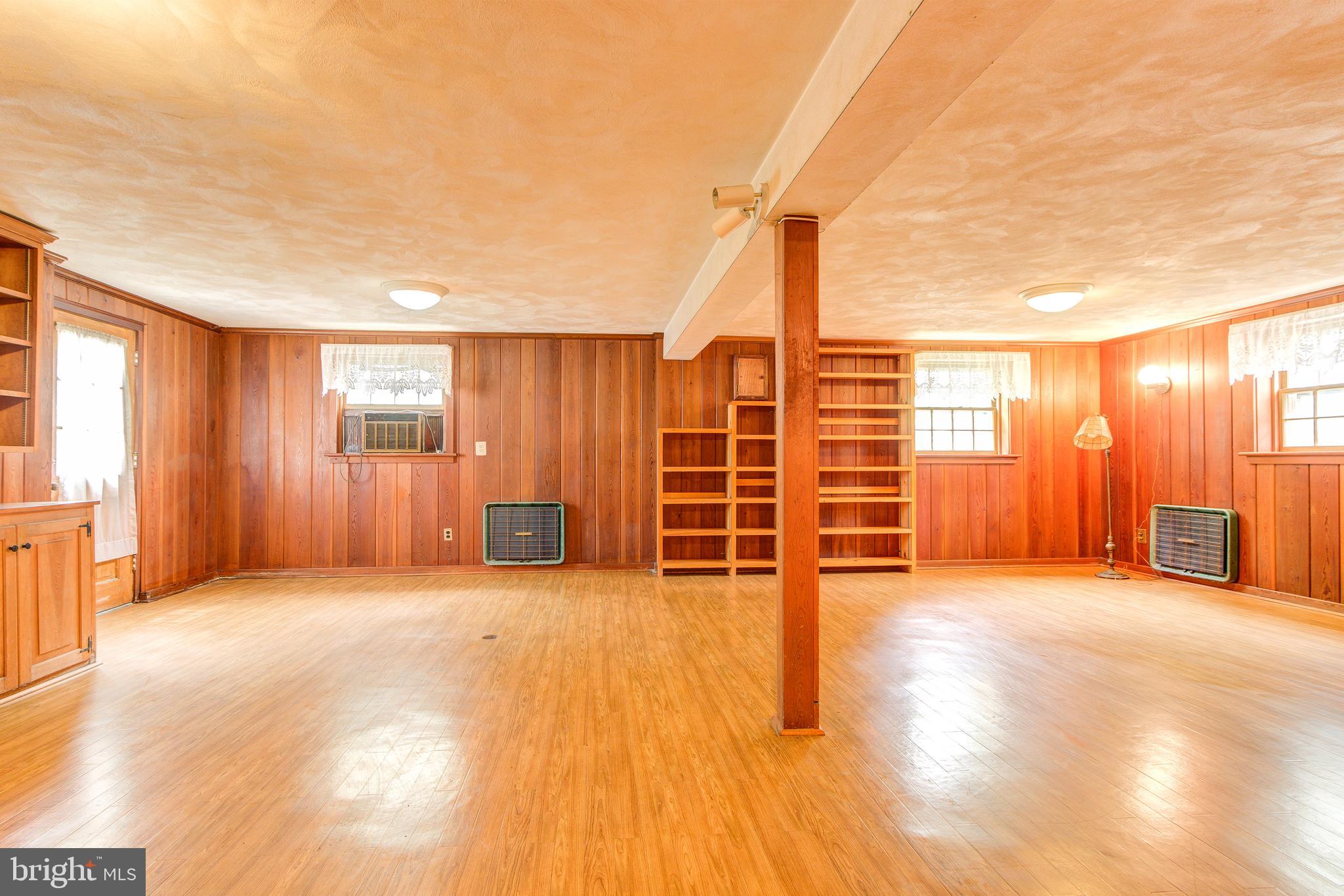 PLEASANT RIDGE - Residential