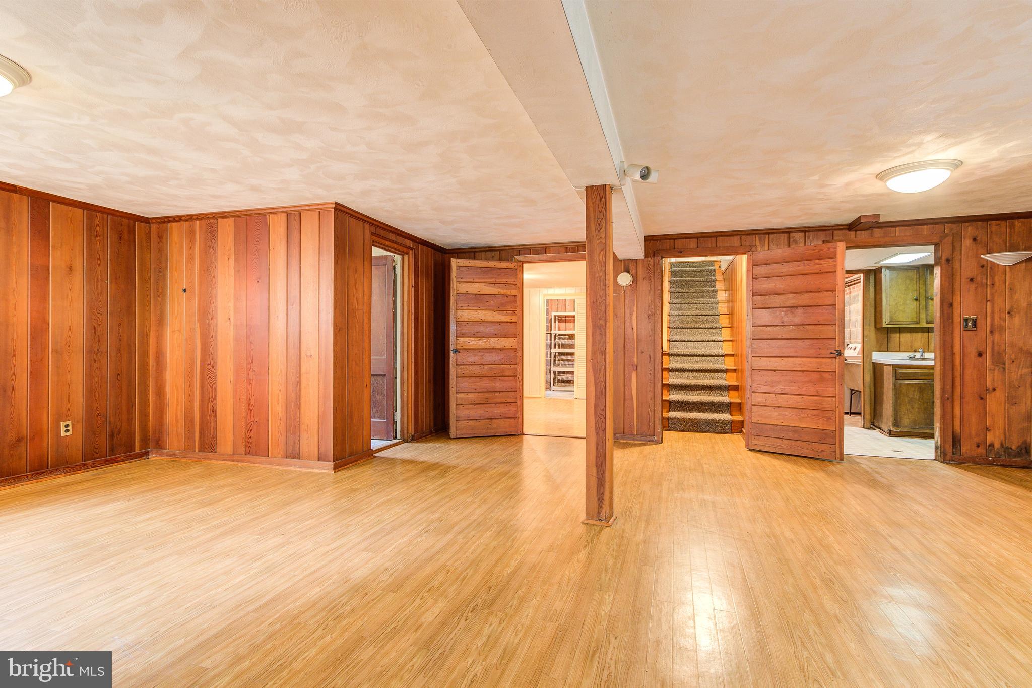 PLEASANT RIDGE - Residential