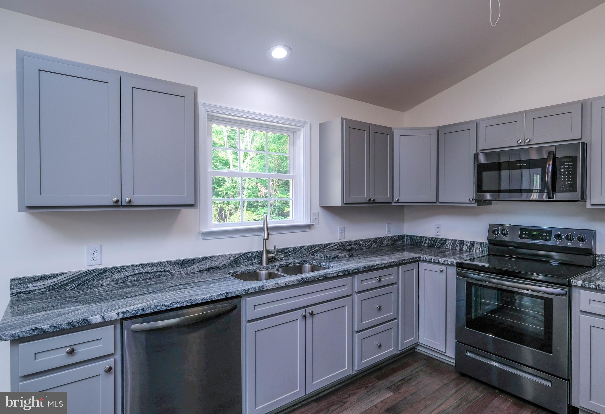 SHEN FARMS MT VIEW - Residential