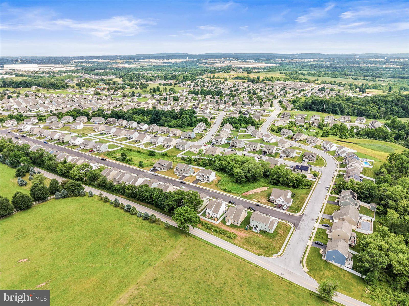 MILLWOOD HOMES AT BENNETT RUN - Residential