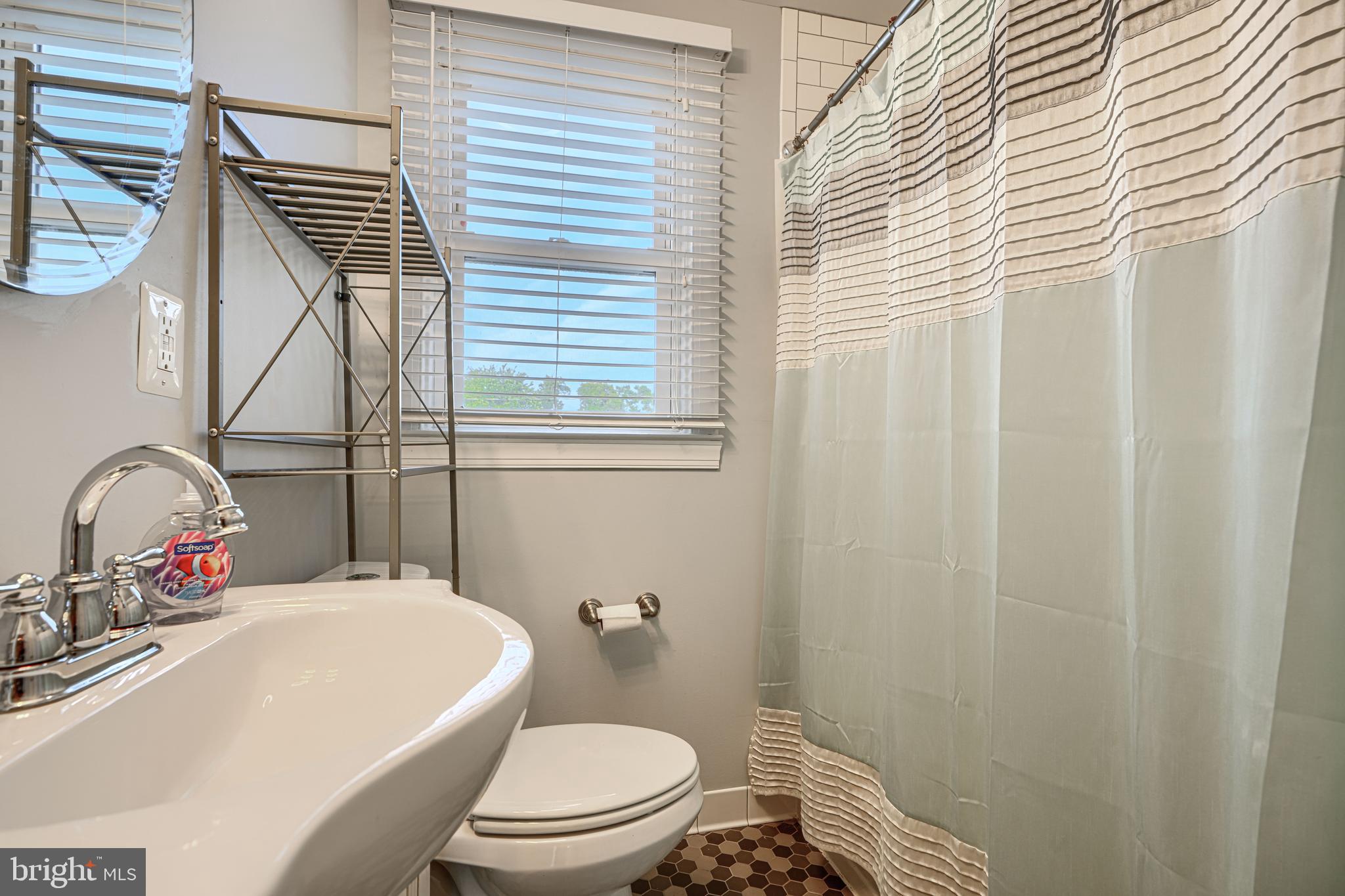 AIGBURTH - Residential