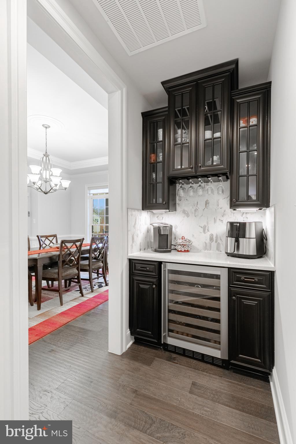 MARBURY - Residential