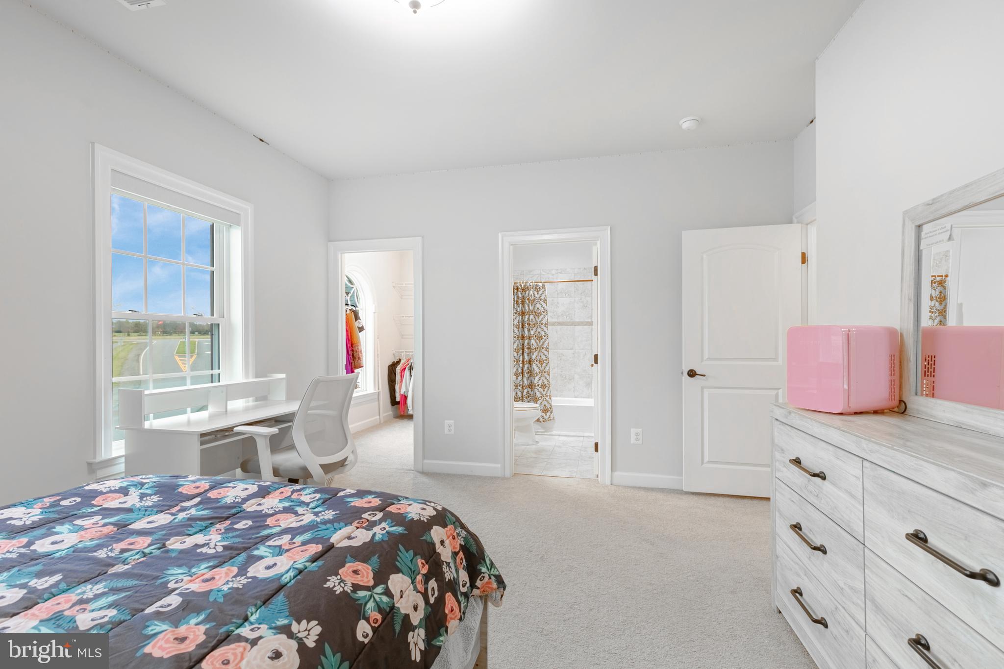 MARBURY - Residential