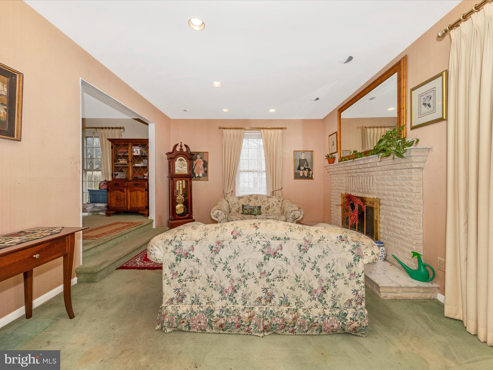WILLIAMS RANGE - Residential