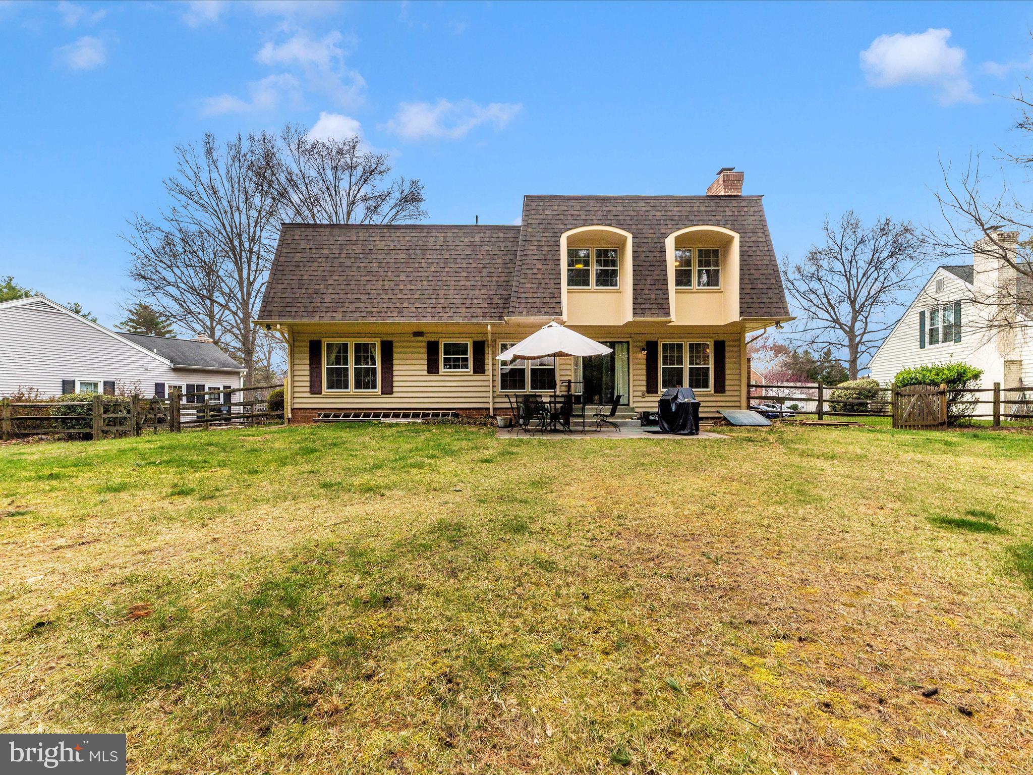 WILLIAMS RANGE - Residential