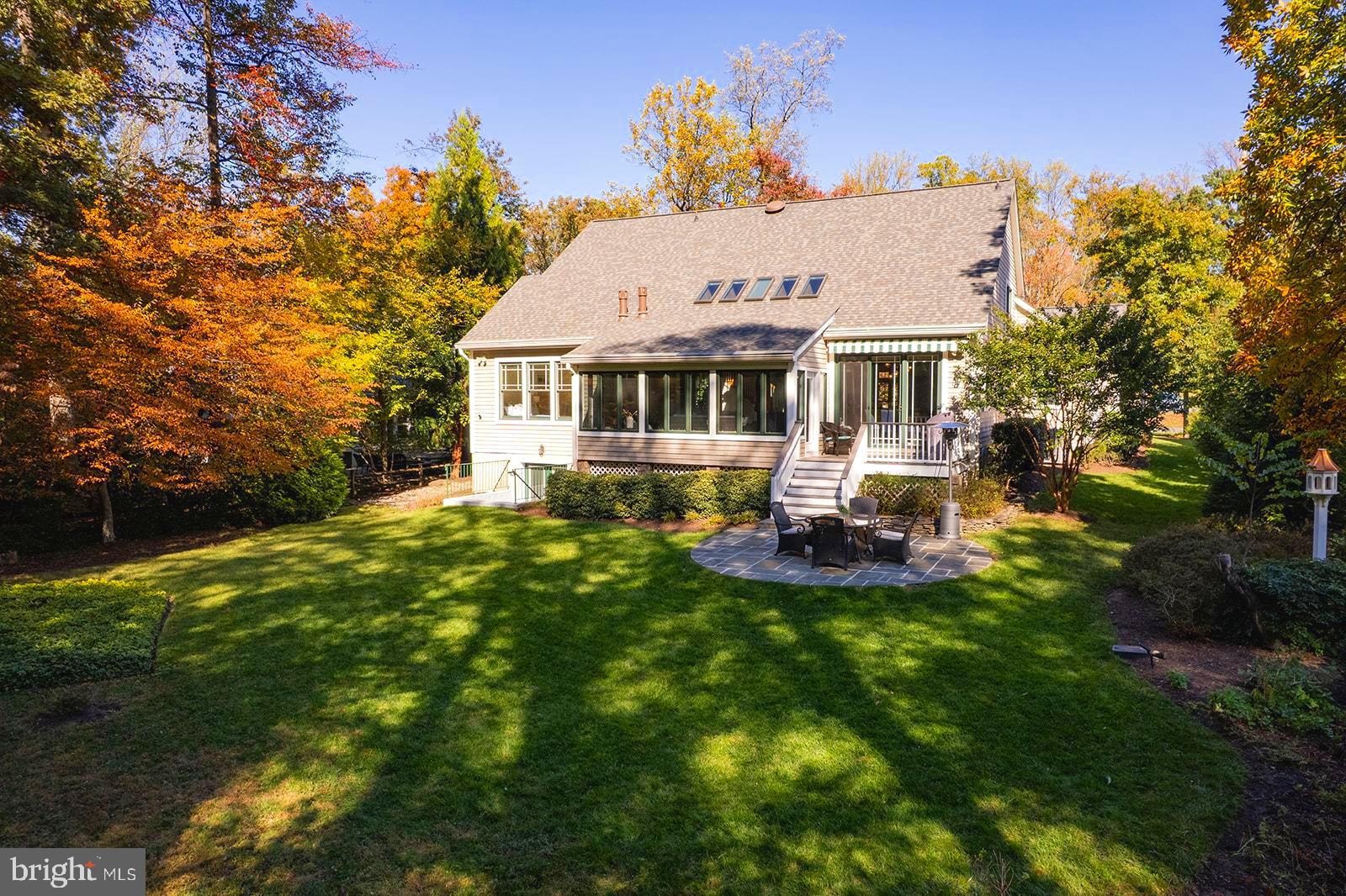 MOIDONE ACRES - Residential