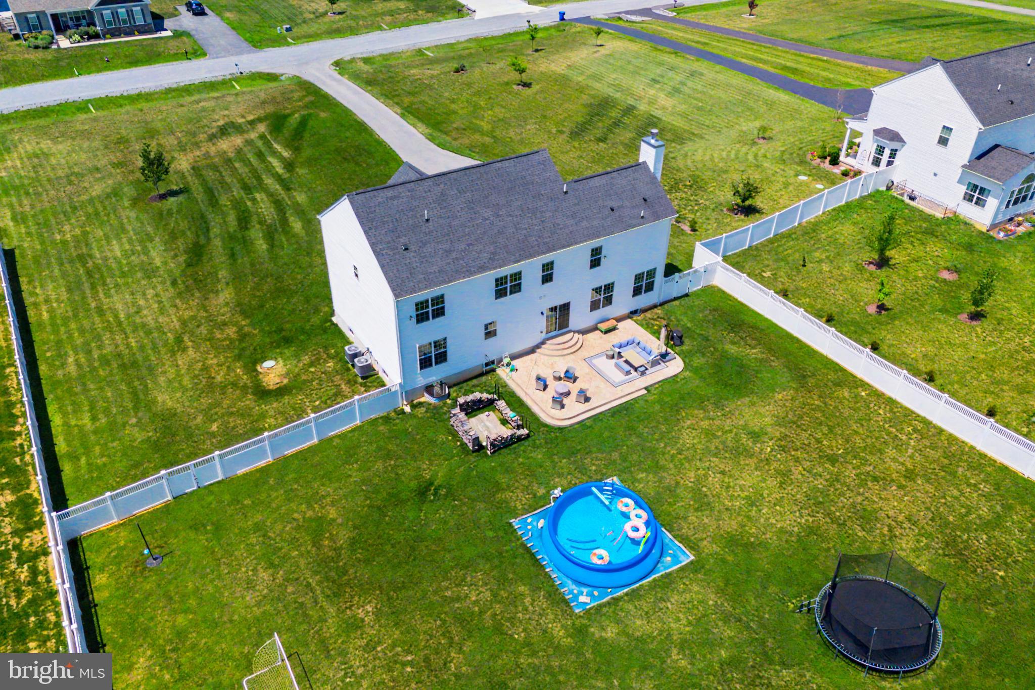 AMBERFIELD - Residential