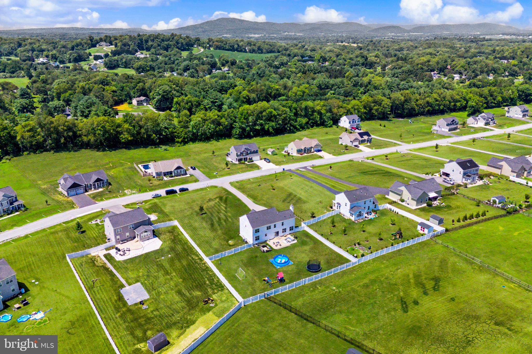 AMBERFIELD - Residential