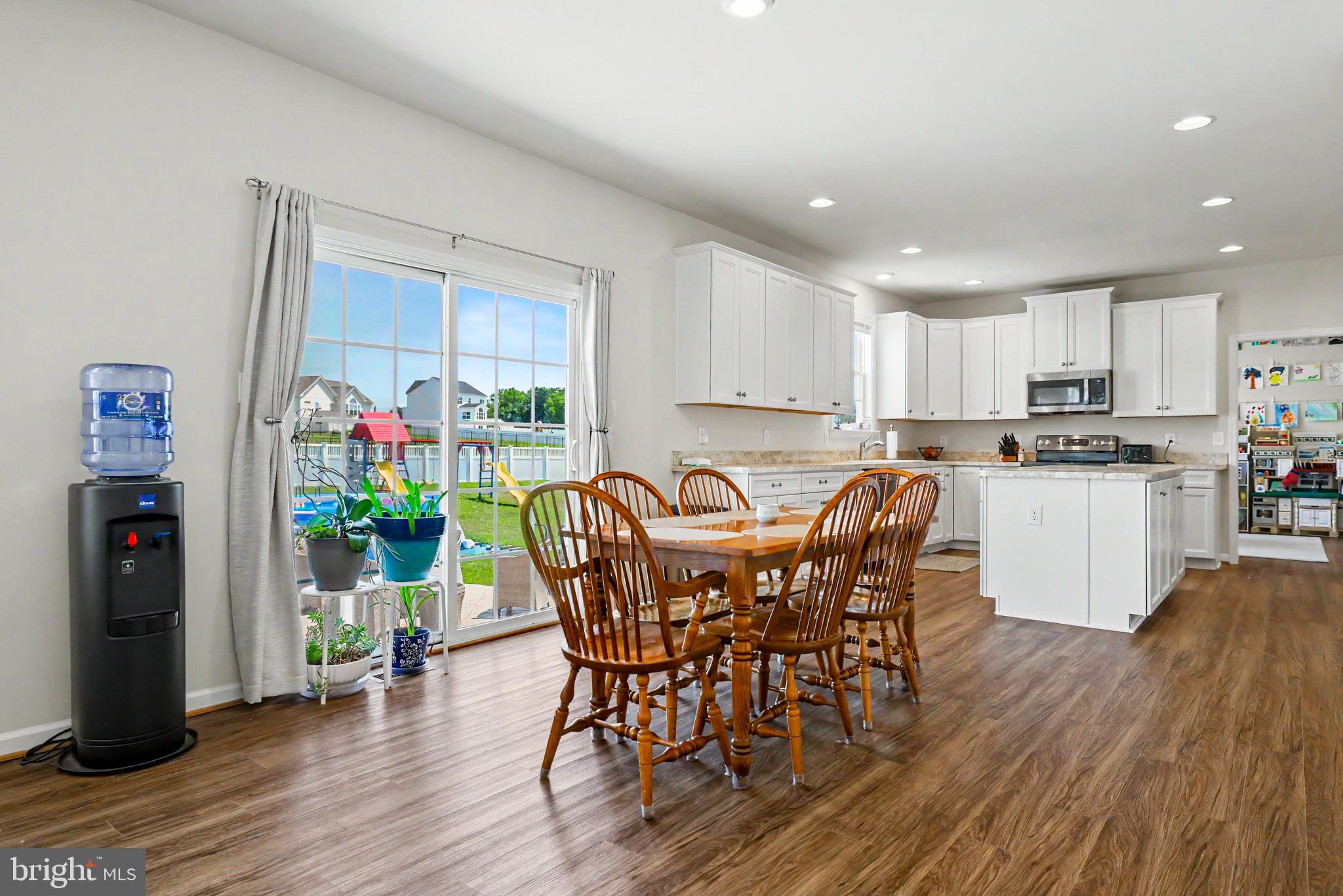 AMBERFIELD - Residential