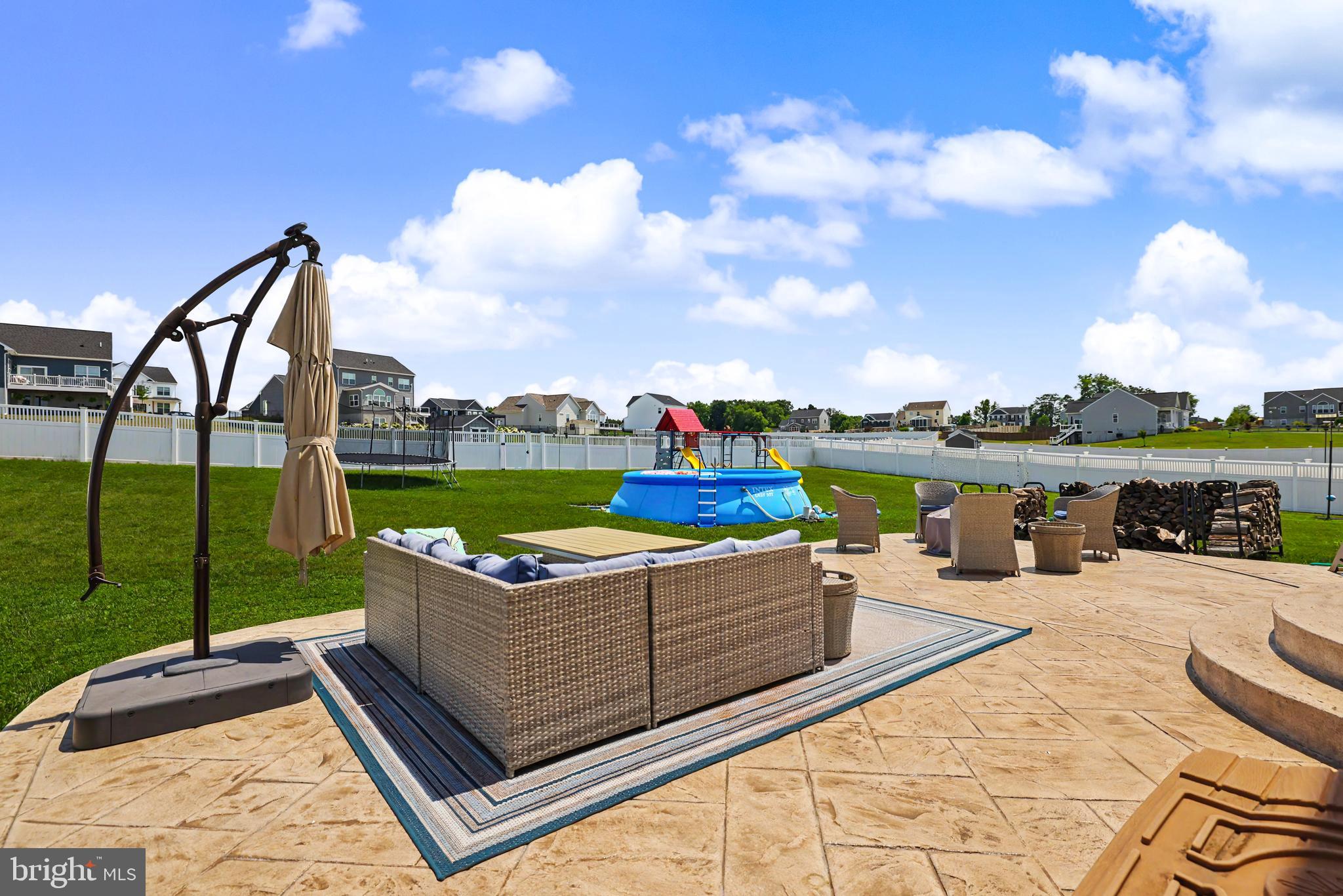 AMBERFIELD - Residential