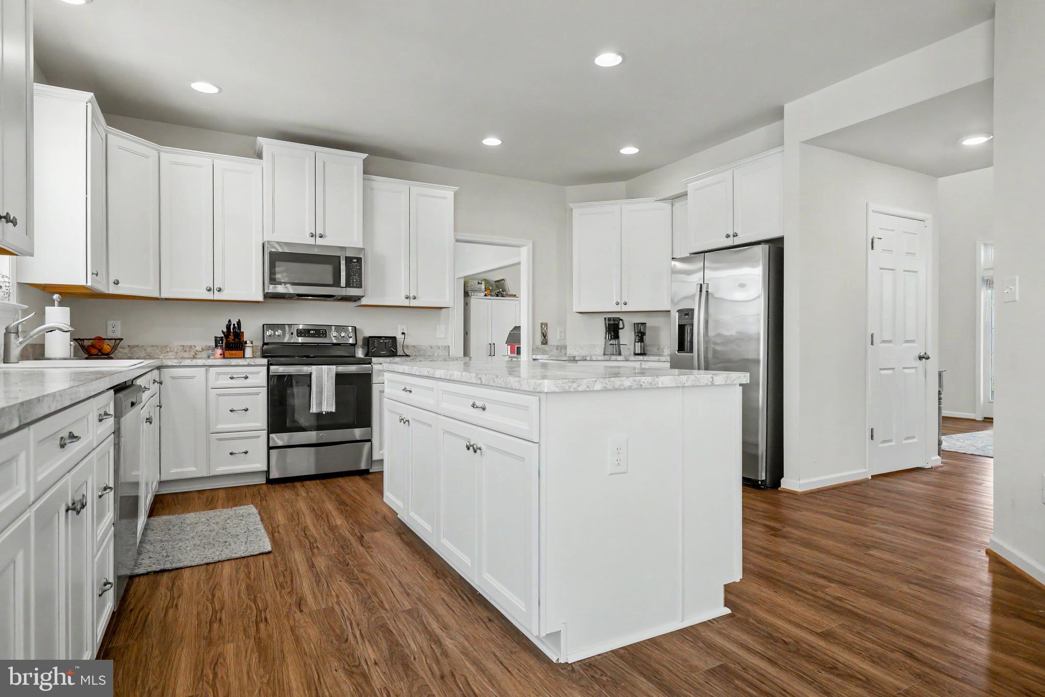 AMBERFIELD - Residential