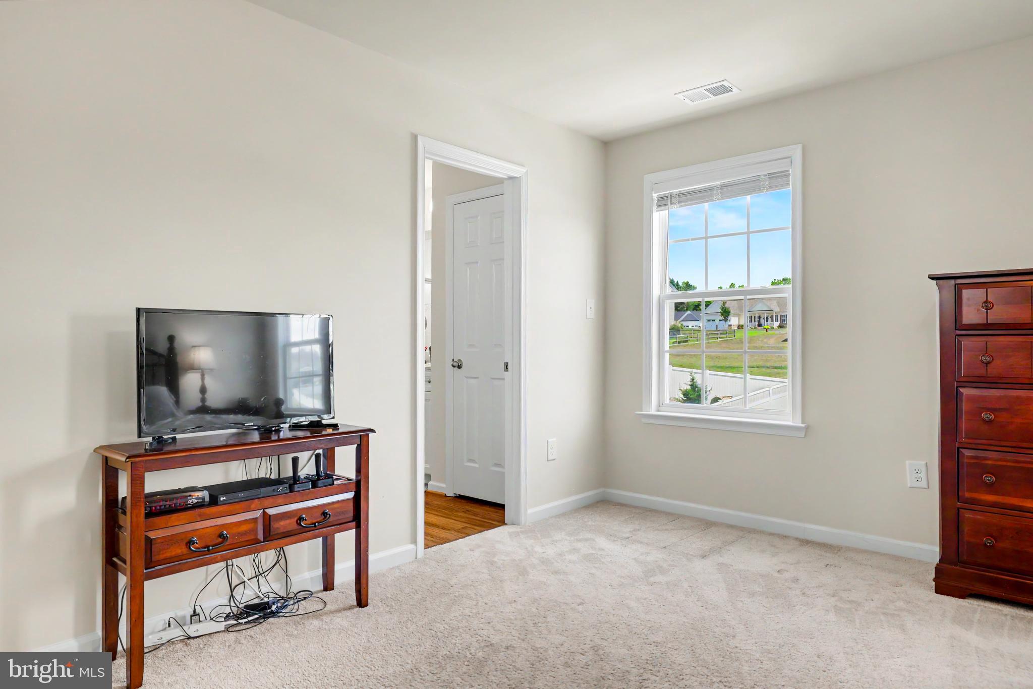 AMBERFIELD - Residential