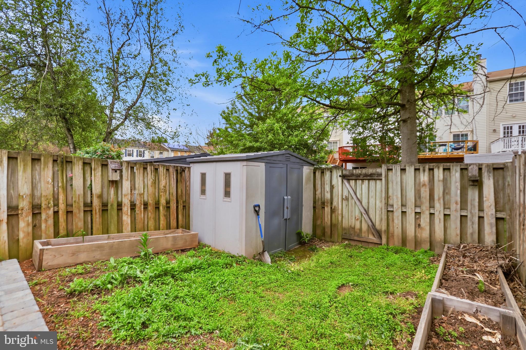 EXETER - Residential Lease