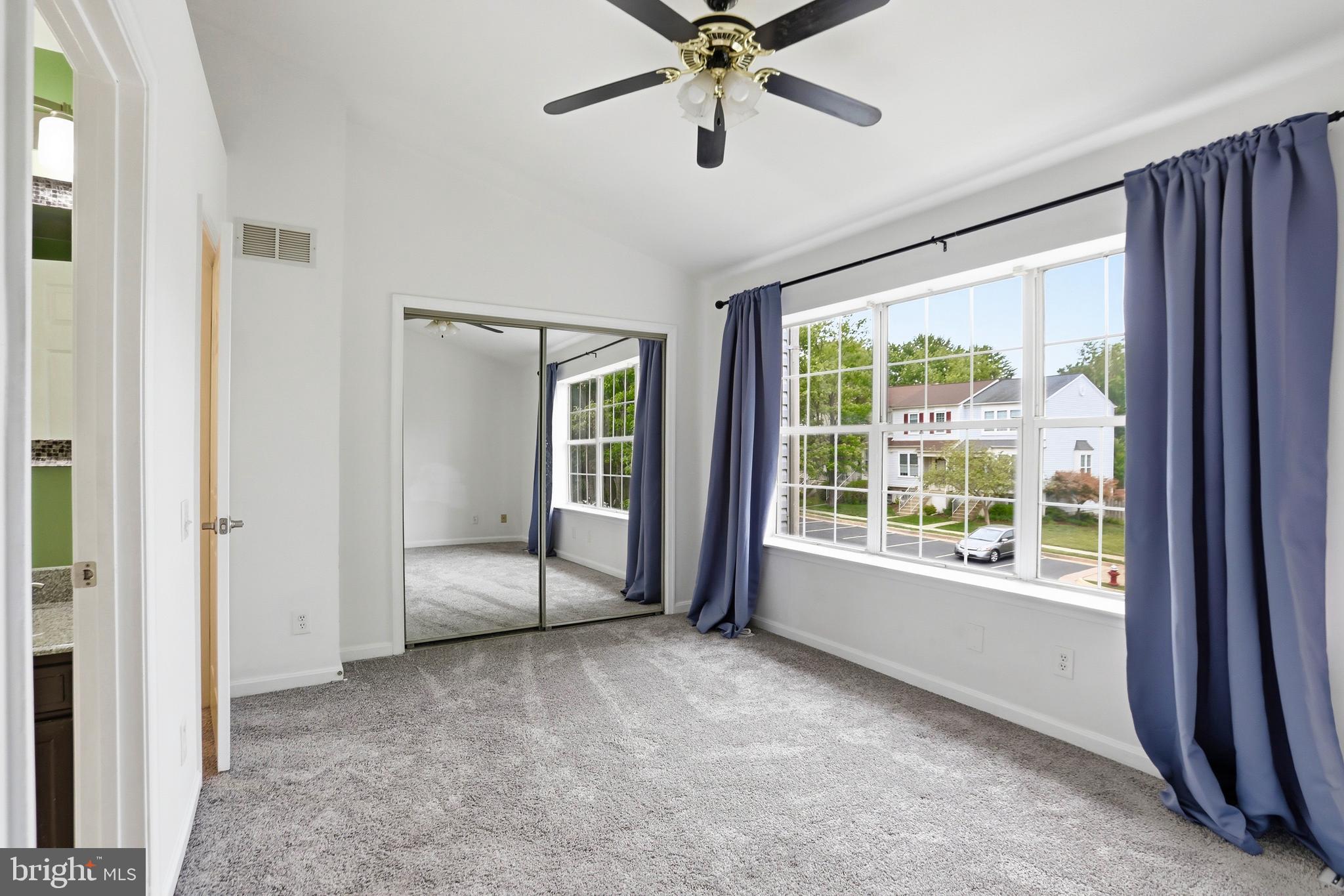 EXETER - Residential Lease