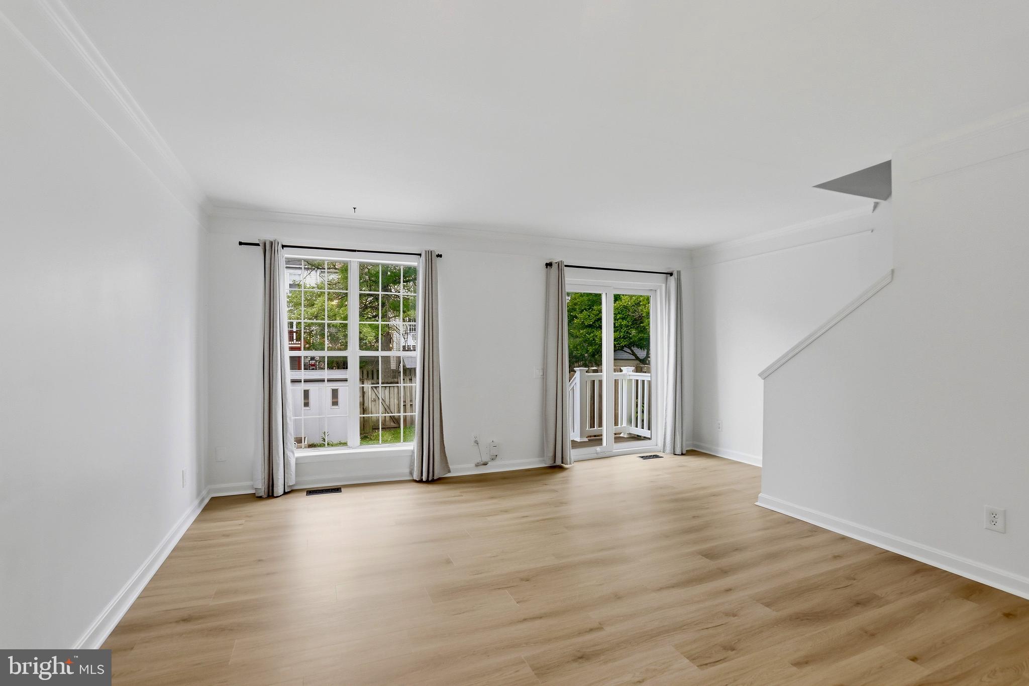 EXETER - Residential Lease