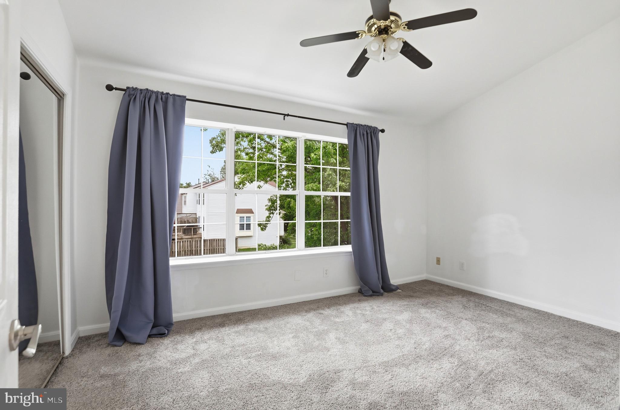 EXETER - Residential Lease