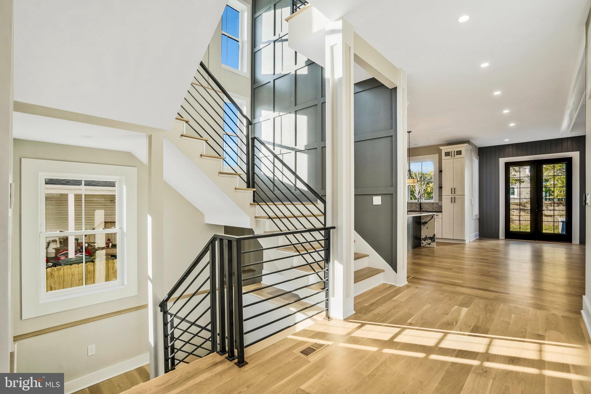 ARLINGTON FOREST - Residential