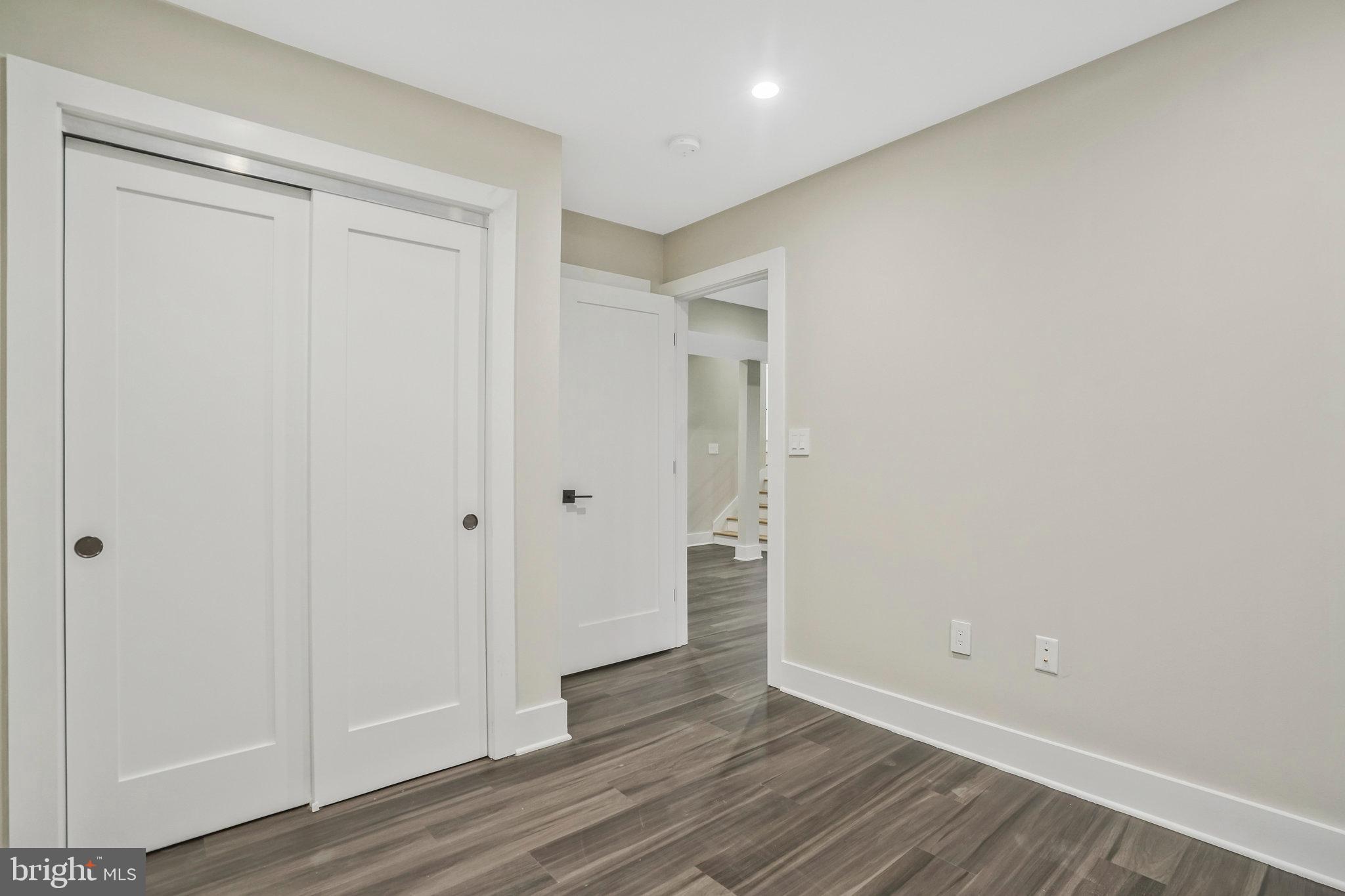 ARLINGTON FOREST - Residential