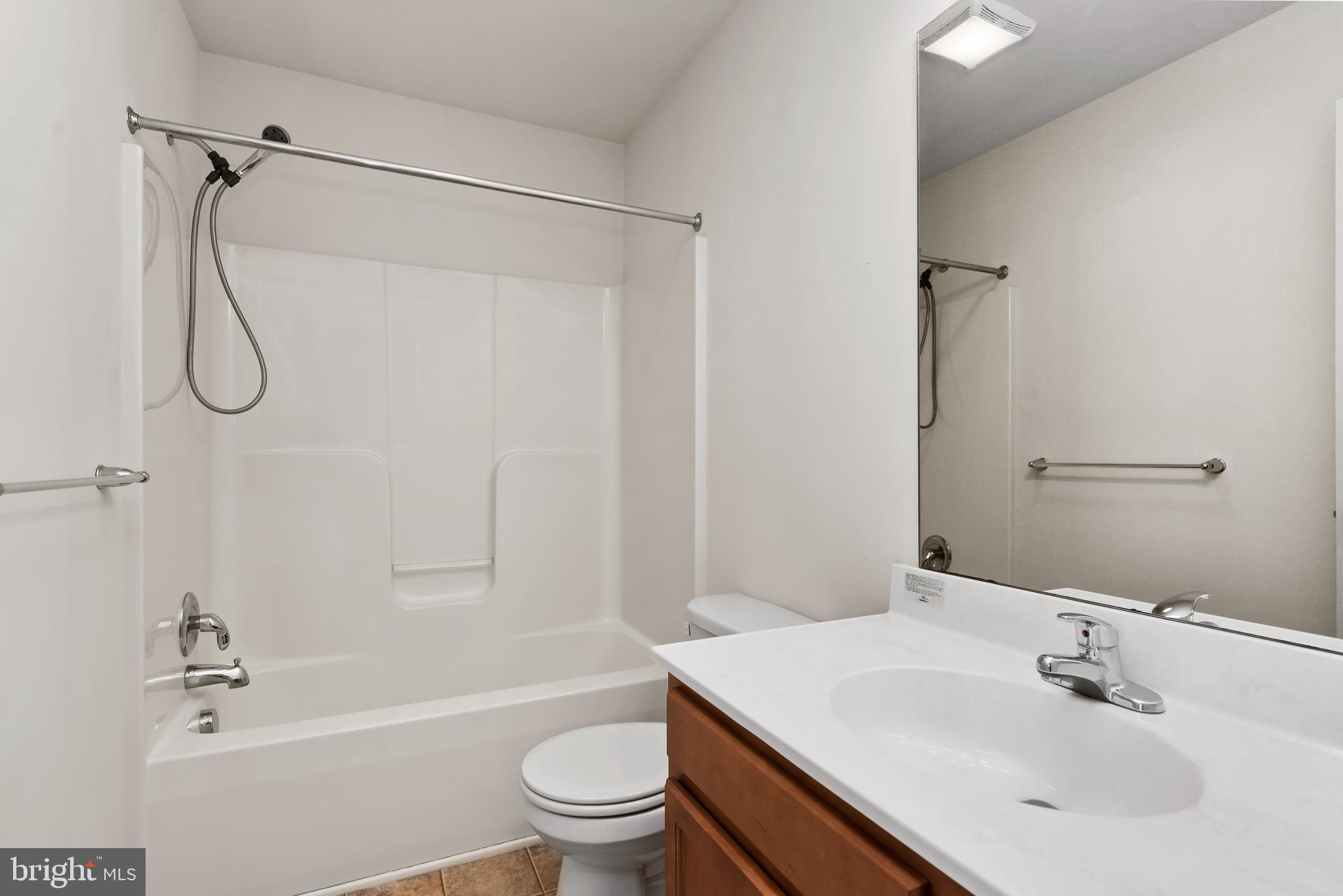 SCHOOLHOUSE CROSSING - Residential Lease