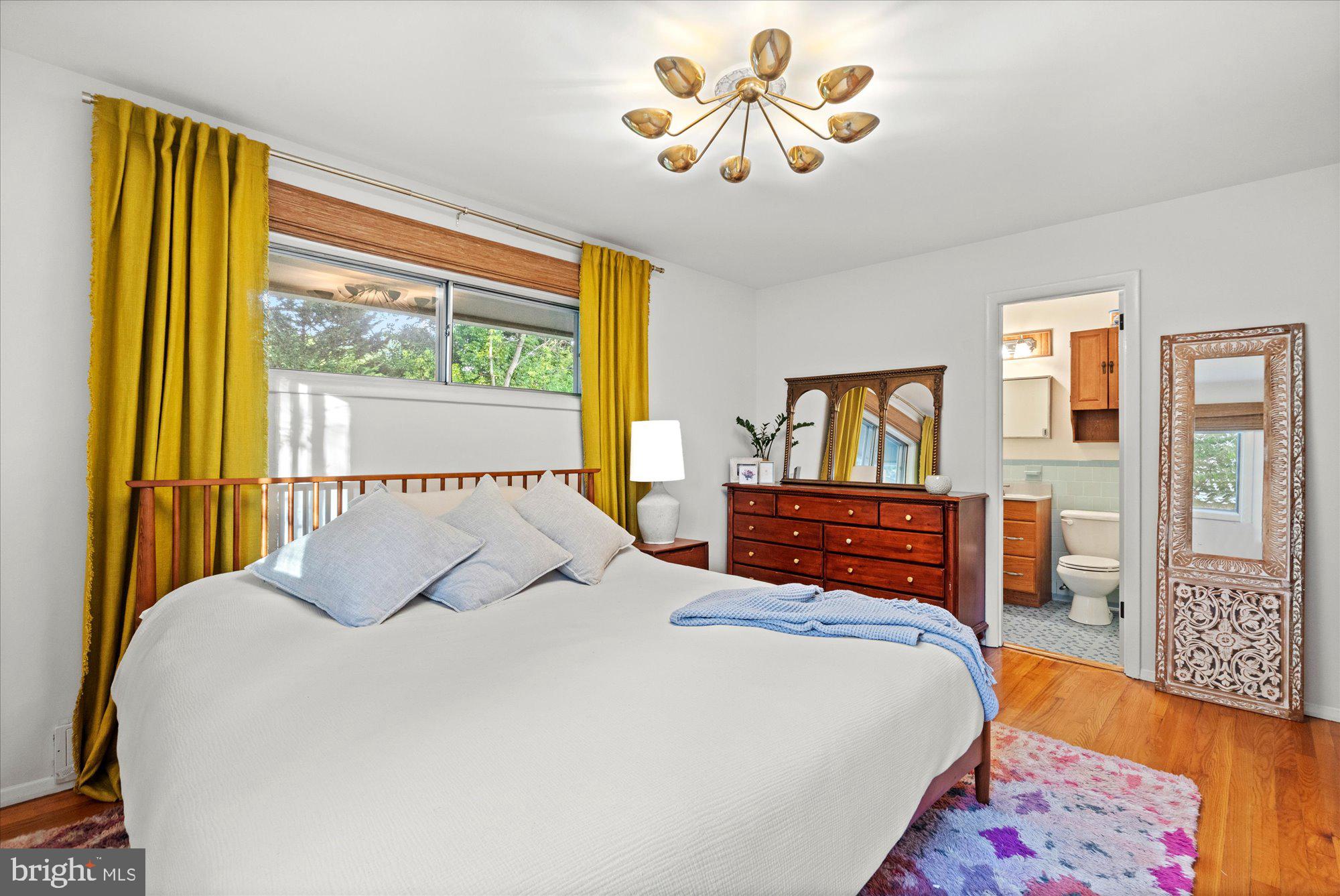 WAYNEWOOD - Residential