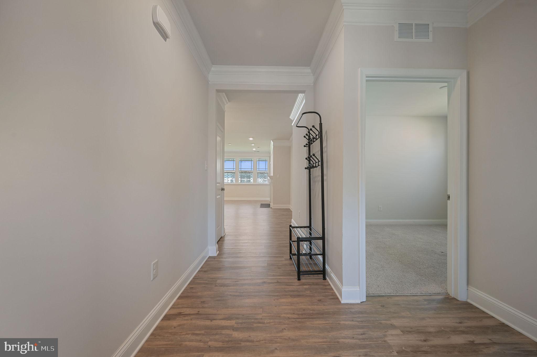 BERGMONT WOODS - Residential