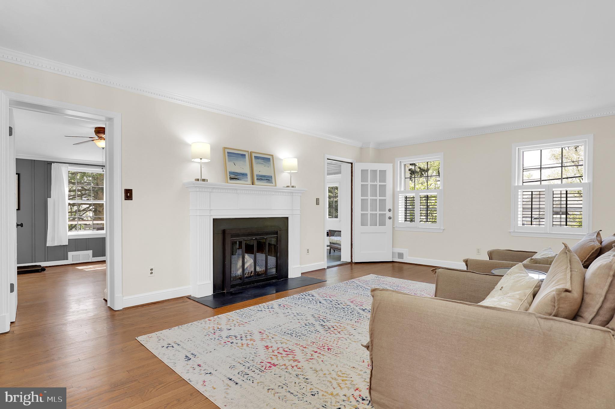 LOCUST HILL ESTATES - Residential