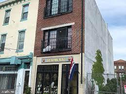 SOUTH STREET - Commercial Sale
