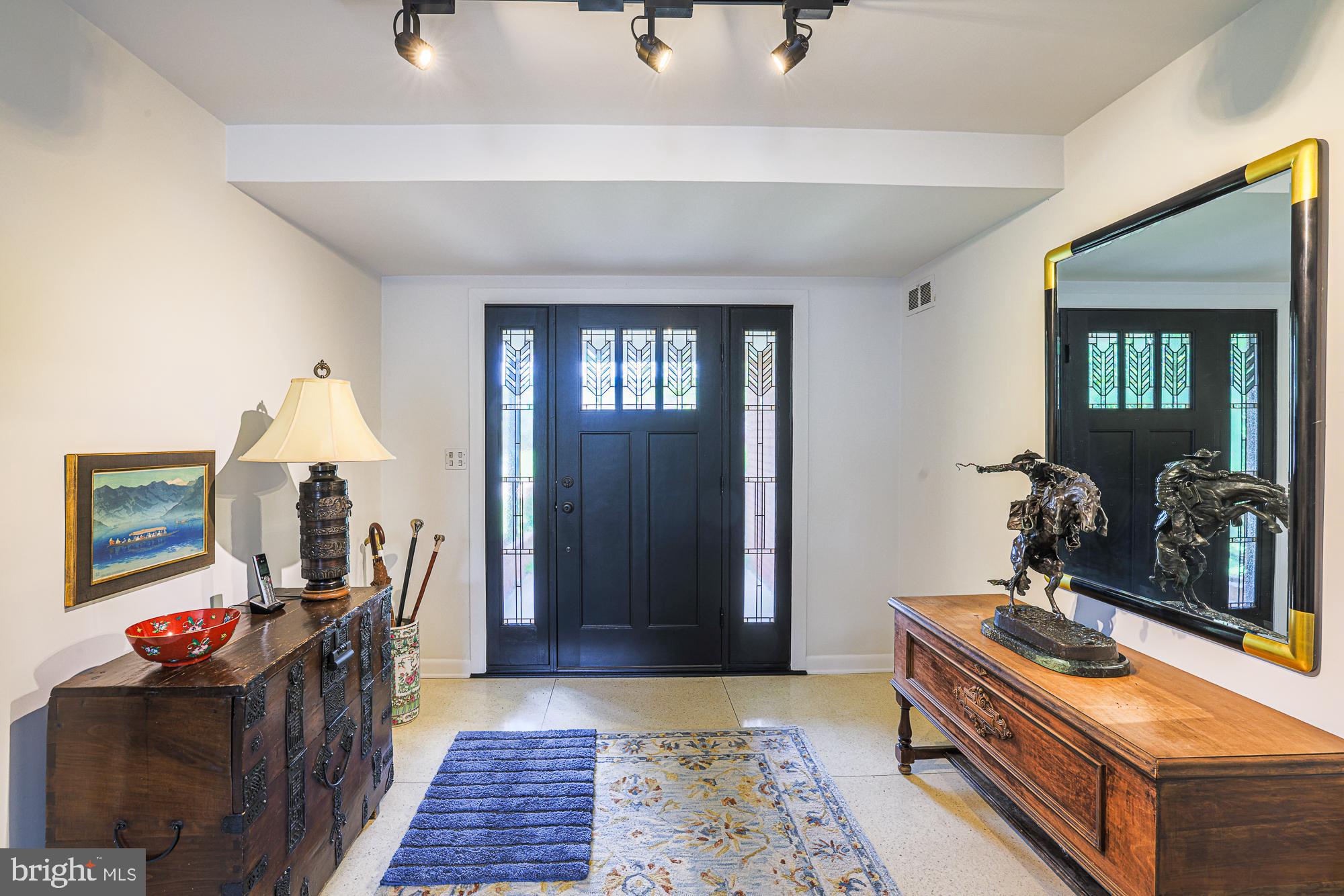 MEADOWOOD - Residential